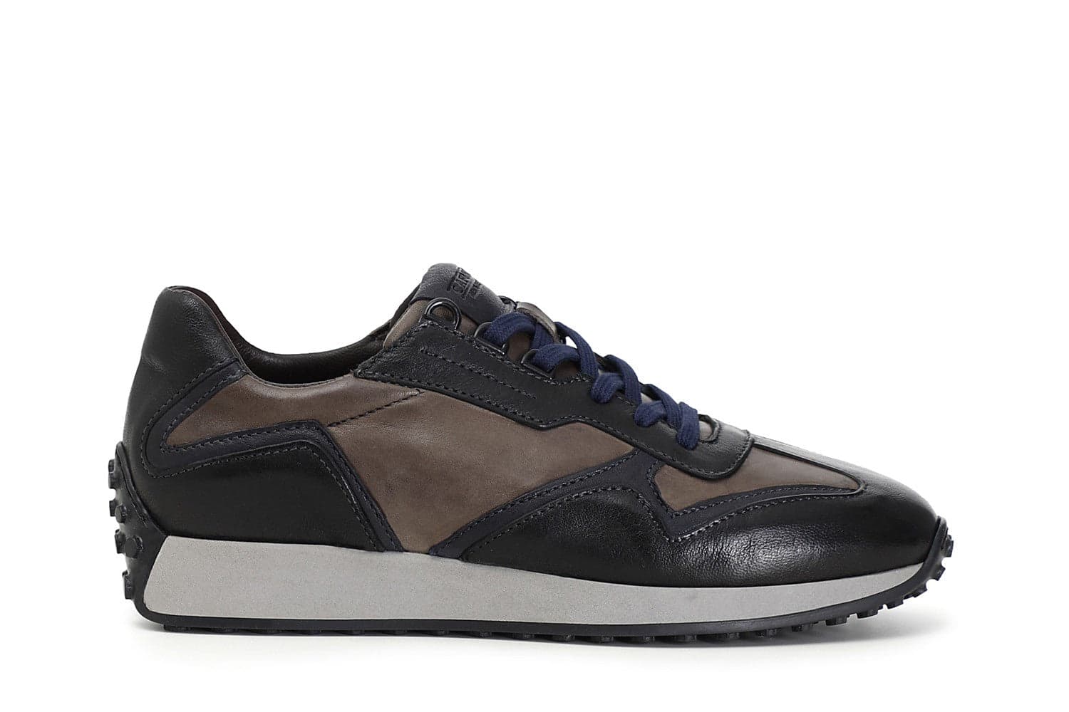 SNEAKERS MULTICOLOR IN PELLE in Sneaker casual 3A Moda Mare Sport - Bellaria Igea Marina, commercioVirtuoso.it