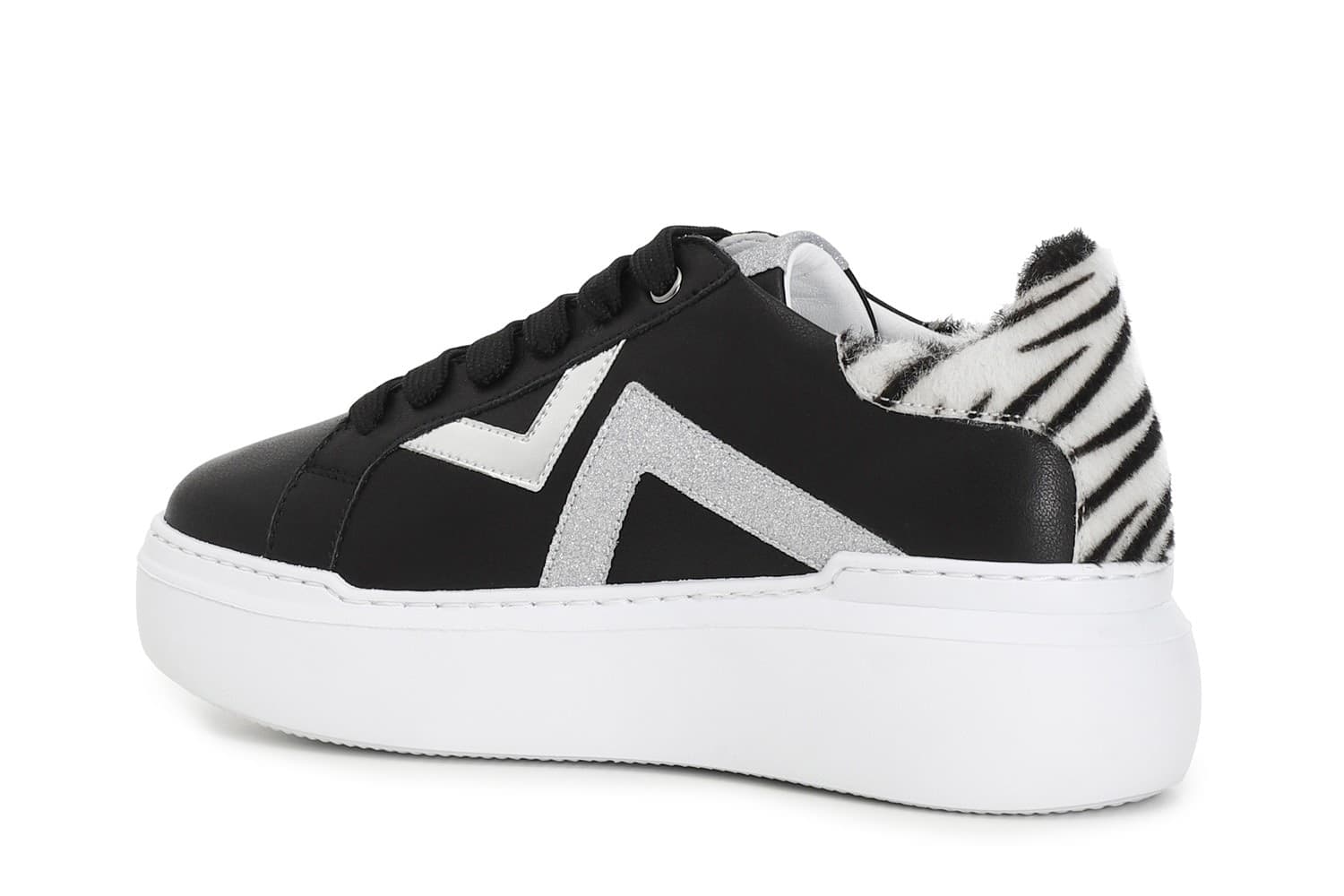 SNEAKERS IN PELLE E DETTAGLIO CAVALLINO in Sneaker casual 3A Moda Mare Sport - Bellaria Igea Marina, commercioVirtuoso.it