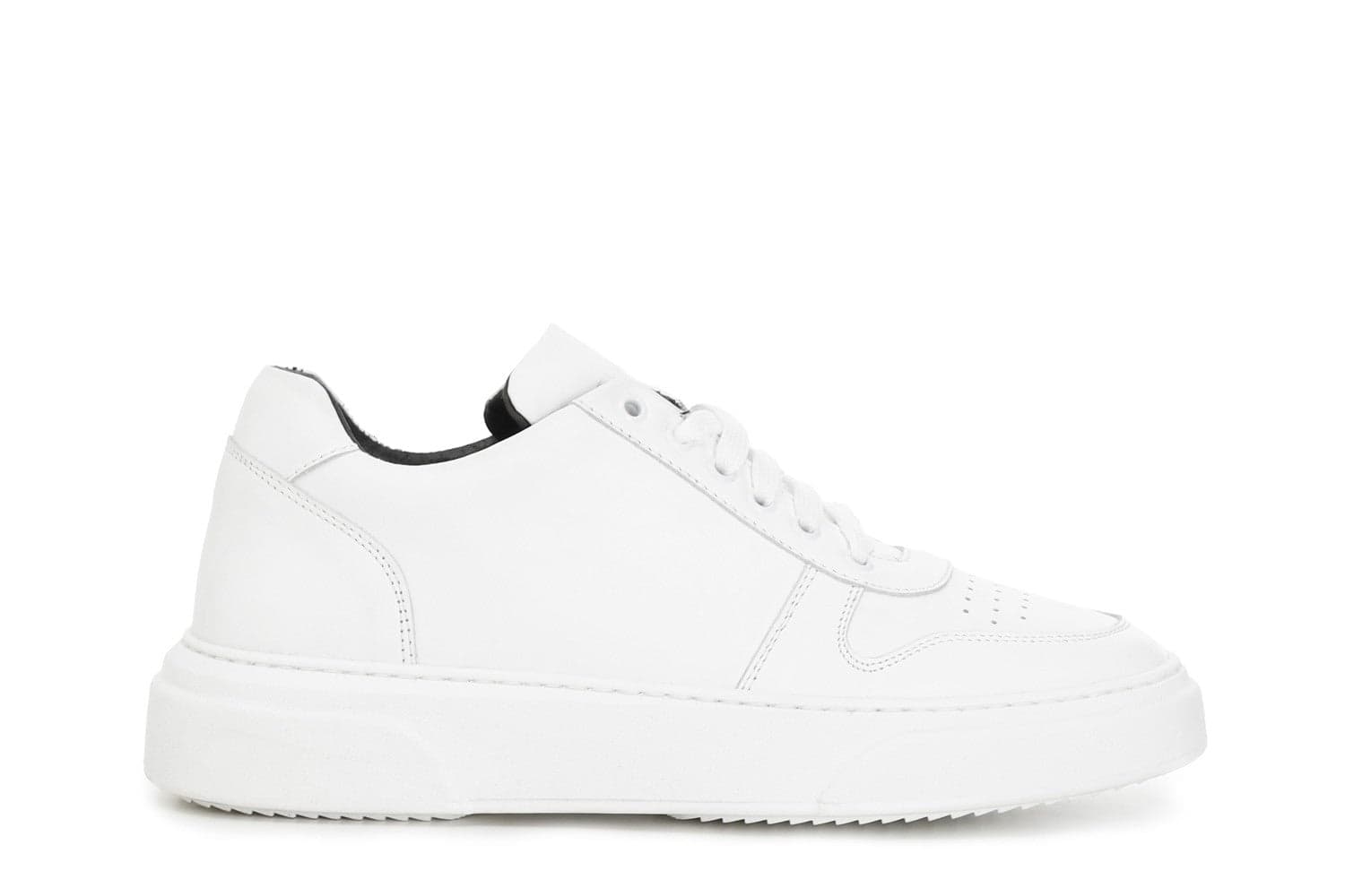 SNEAKERS IN PELLE in Sneaker casual 3A Moda Mare Sport - Bellaria Igea Marina, commercioVirtuoso.it