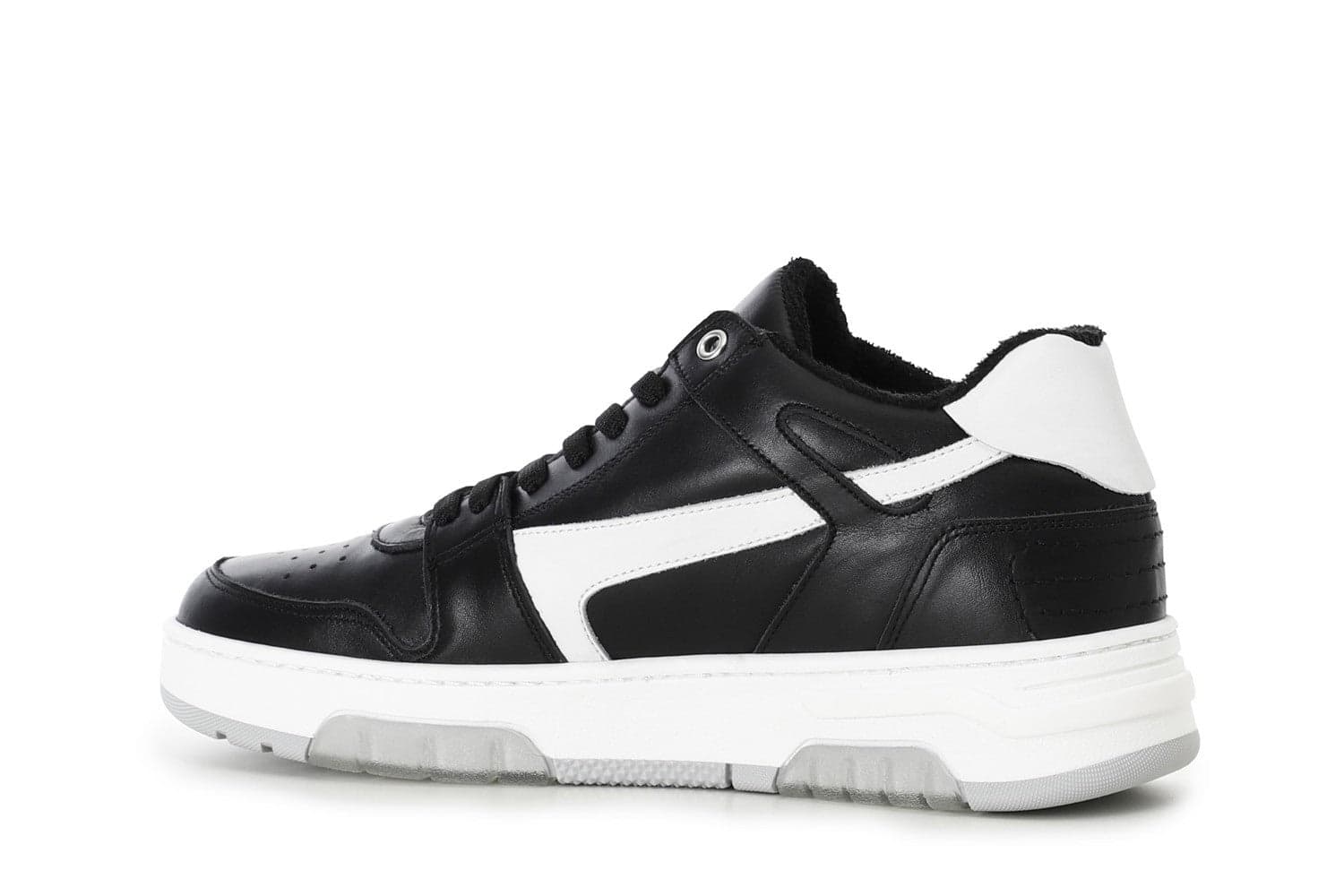 SNEAKERS IN PELLE in Sneaker casual 3A Moda Mare Sport - Bellaria Igea Marina, commercioVirtuoso.it