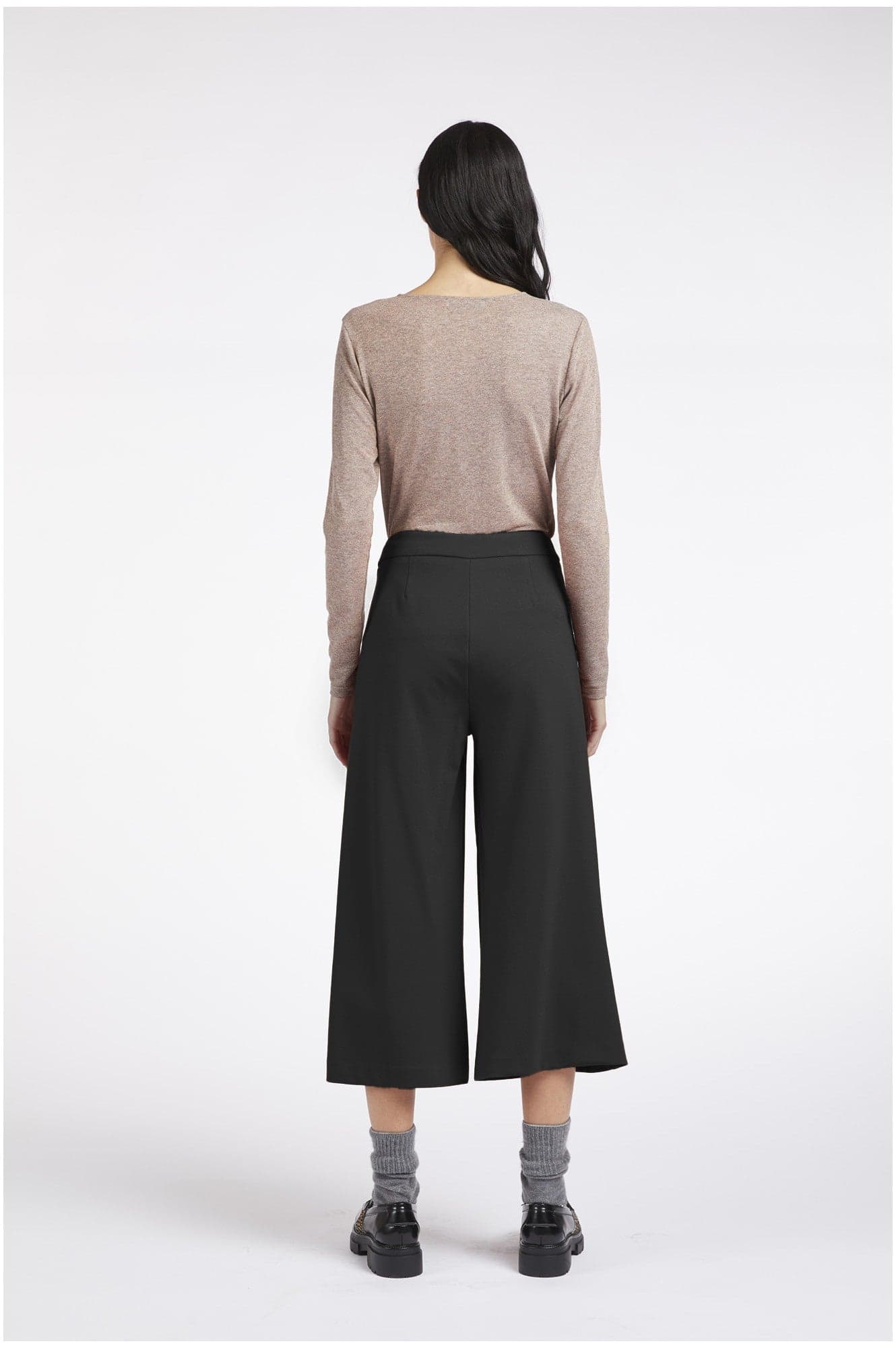 PANTALONE CULOTTE ELASTICIZZATO in Pantaloni 3A Moda Mare Sport - Bellaria Igea Marina, commercioVirtuoso.it
