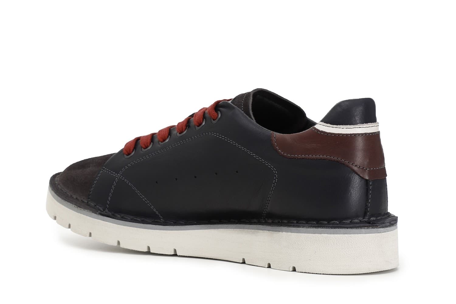 SCARPE ALLACCIATE IN PELLE in Scarpine primi passi 3A Moda Mare Sport - Bellaria Igea Marina, commercioVirtuoso.it