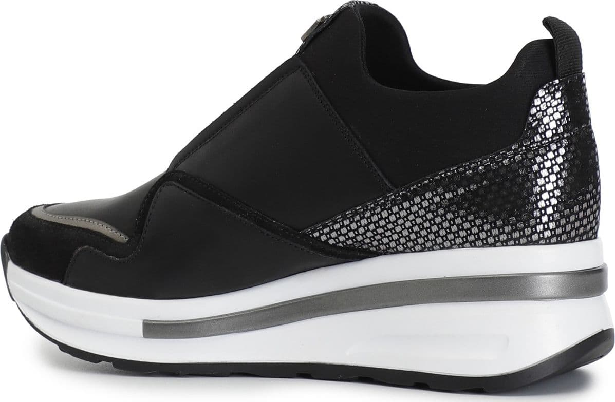 SLIPON IN PELLLE in Loafer e mocassini 3A Moda Mare Sport - Bellaria Igea Marina, commercioVirtuoso.it