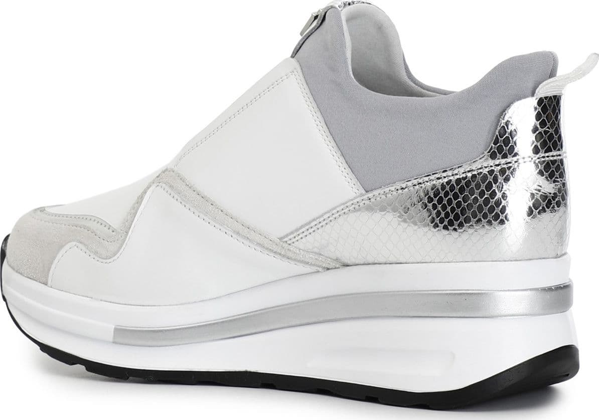 SLIPON IN PELLLE in Loafer e mocassini 3A Moda Mare Sport - Bellaria Igea Marina, commercioVirtuoso.it