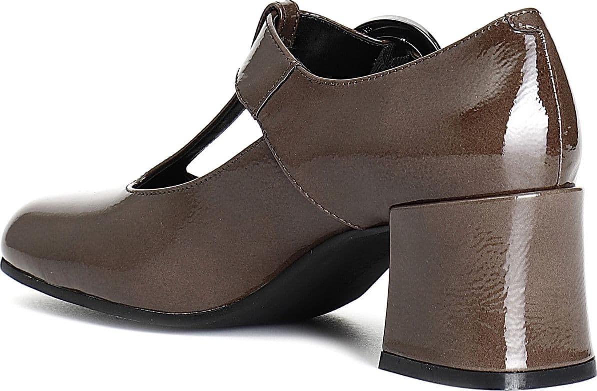 SCARPA IN VERNICE CON FIBBIA in Scarpe stringate basse 3A Moda Mare Sport - Bellaria Igea Marina, commercioVirtuoso.it