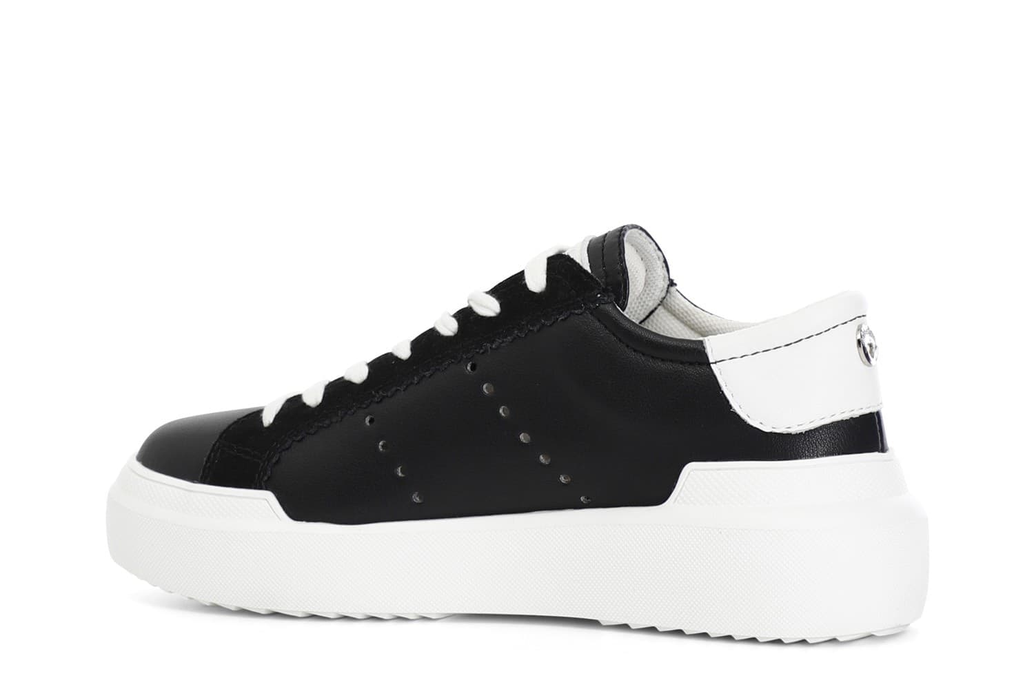 SNEAKERS ALLACCIATA in Sneaker casual 3A Moda Mare Sport - Bellaria Igea Marina, commercioVirtuoso.it
