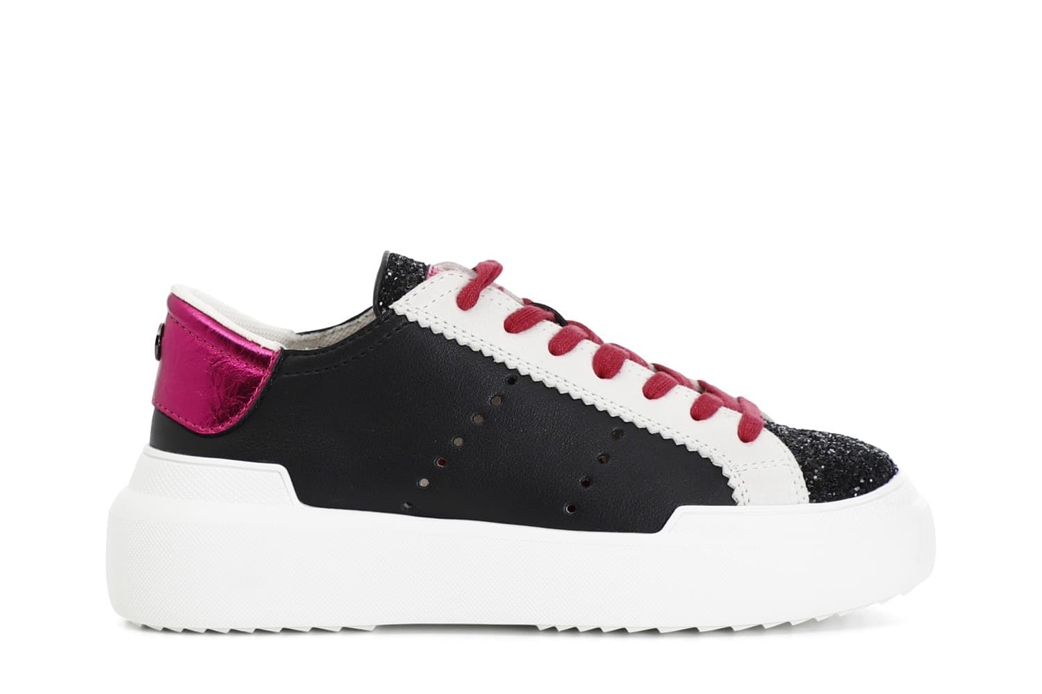 SNEAKERS ALLACCIATA in Sneaker casual 3A Moda Mare Sport - Bellaria Igea Marina, commercioVirtuoso.it