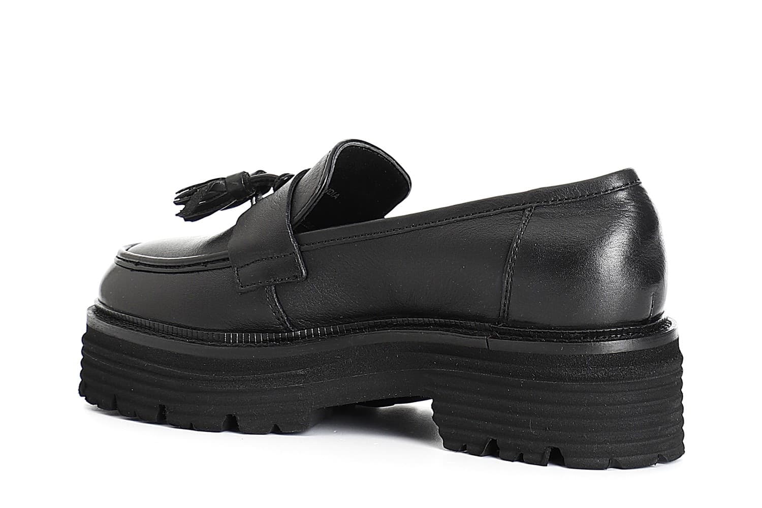 MOCASSINO IN PELLE CON NAPPINE in Loafer e mocassini 3A Moda Mare Sport - Bellaria Igea Marina, commercioVirtuoso.it
