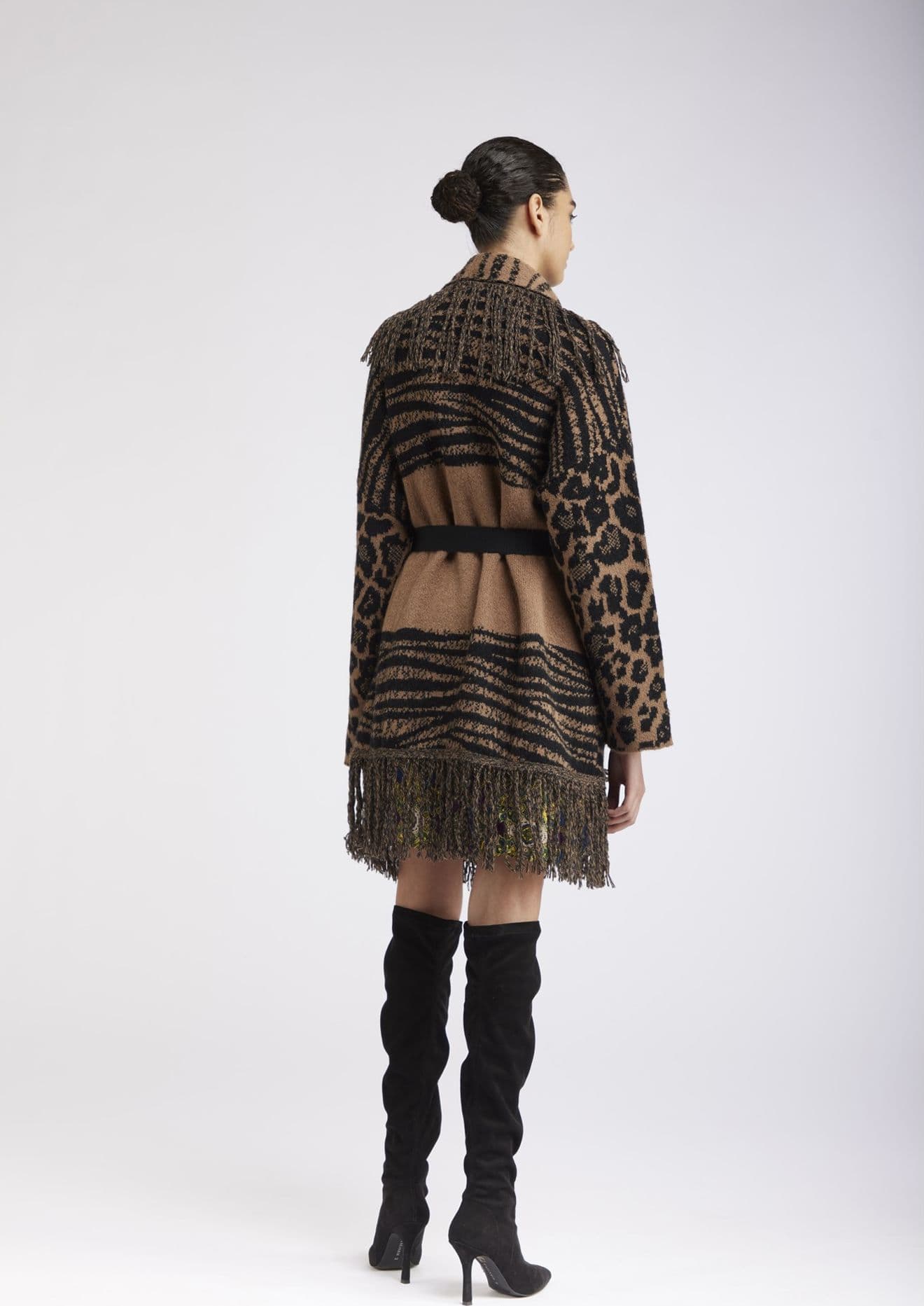 MAXY CARDIGAN CON FRANGE in Cardigan 3A Moda Mare Sport - Bellaria Igea Marina, commercioVirtuoso.it