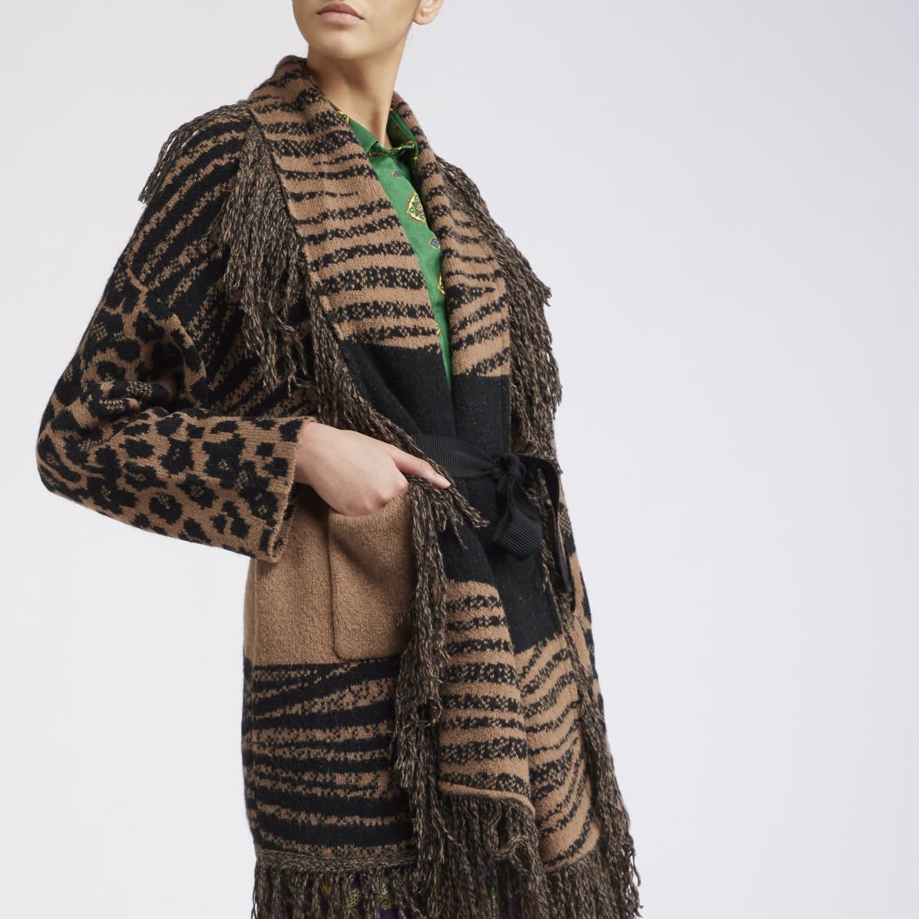 MAXY CARDIGAN CON FRANGE in Cardigan 3A Moda Mare Sport - Bellaria Igea Marina, commercioVirtuoso.it