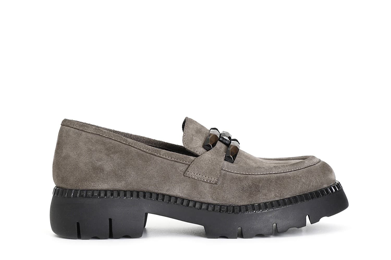 MOCASSINO IN PELLE SCAMOSCIATA CON MORSETTO in Loafer e mocassini 3A Moda Mare Sport - Bellaria Igea Marina, commercioVirtuoso.it