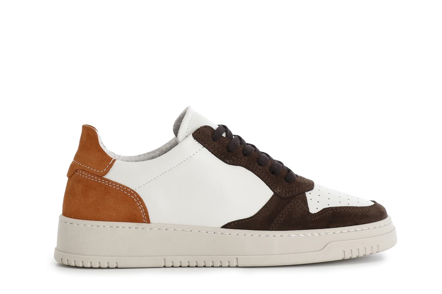 SNEAKERS ALLACCIATA IN PELLE E CAMOSCIO in Sneaker casual 3A Moda Mare Sport - Bellaria Igea Marina, commercioVirtuoso.it