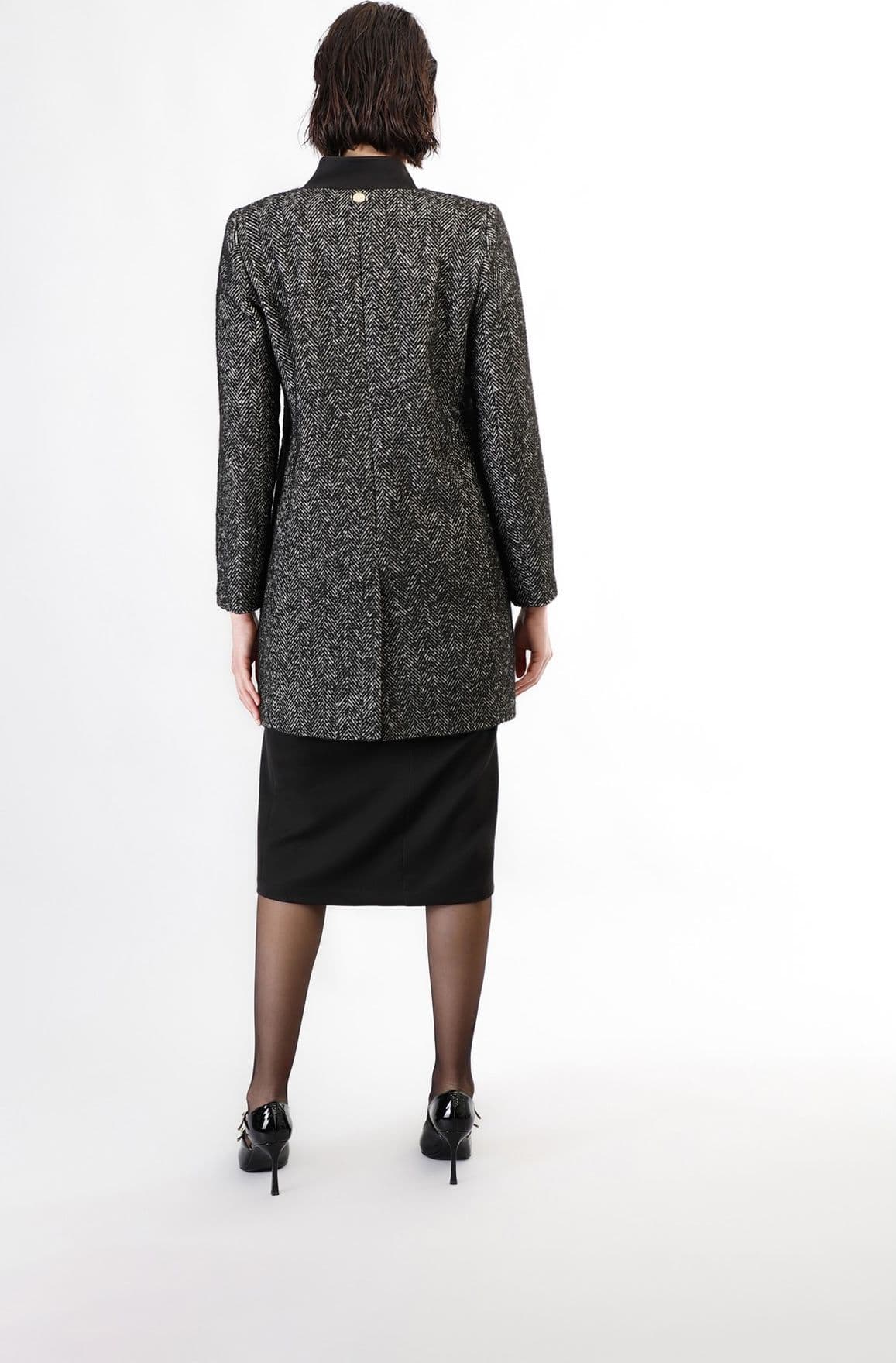 CAPPOTTO DRITTO MONOPETTO in Poncho e mantelle fatti a maglia 3A Moda Mare Sport - Bellaria Igea Marina, commercioVirtuoso.it