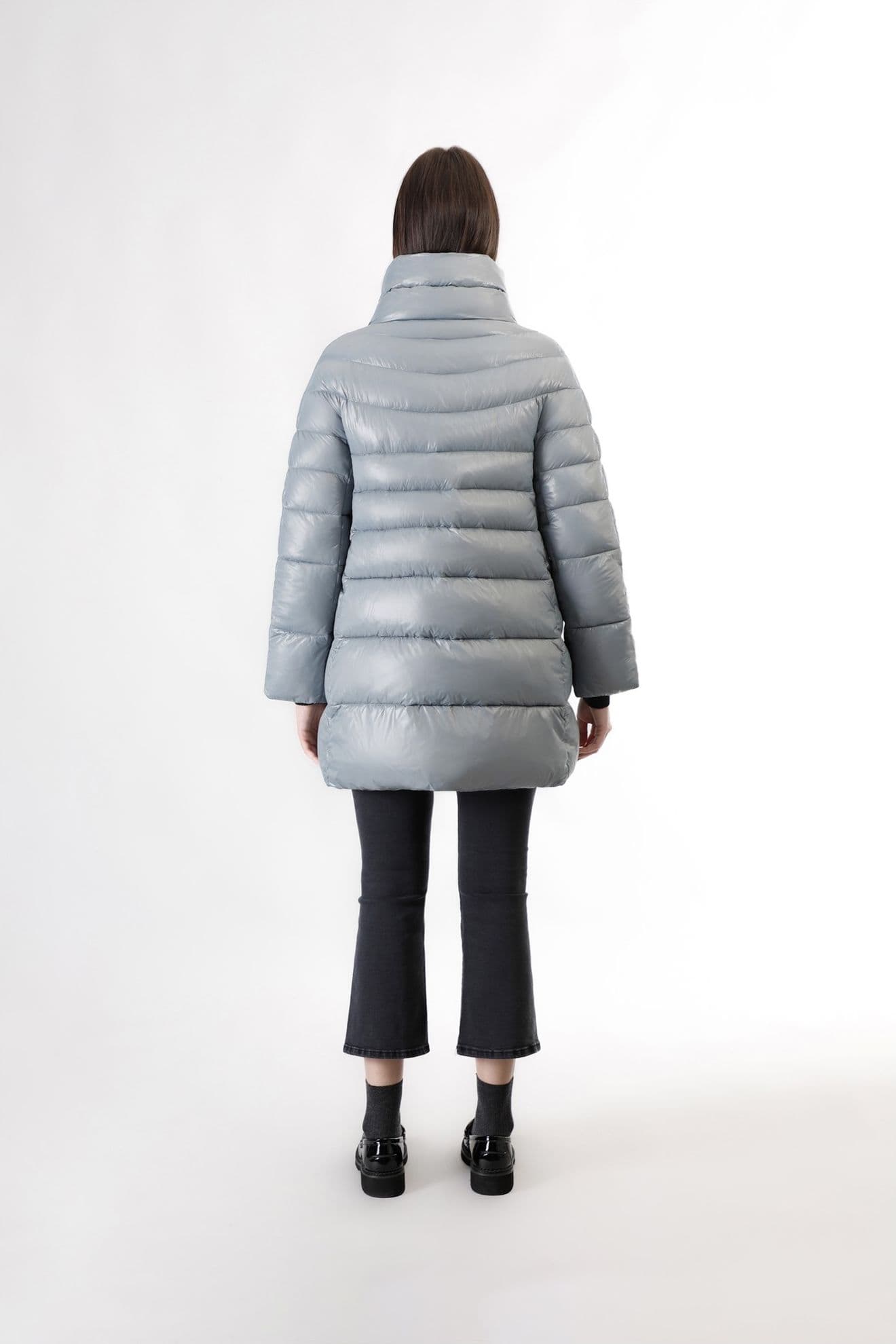 PIUMINO DALLA LINEA SVASATA in Cappotti 3A Moda Mare Sport - Bellaria Igea Marina, commercioVirtuoso.it