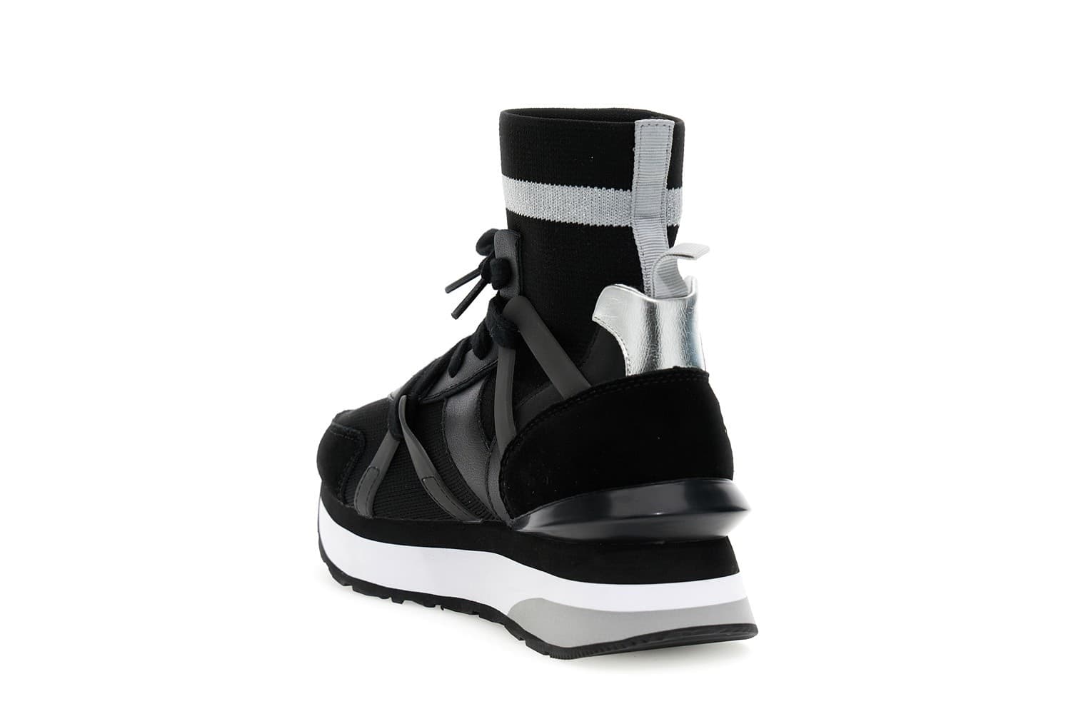 RUNNING TRONCHETTO IN TESSUTO ELASTICIZZATO in Scarpe da escursionismo 3A Moda Mare Sport - Bellaria Igea Marina, commercioVirtuoso.it
