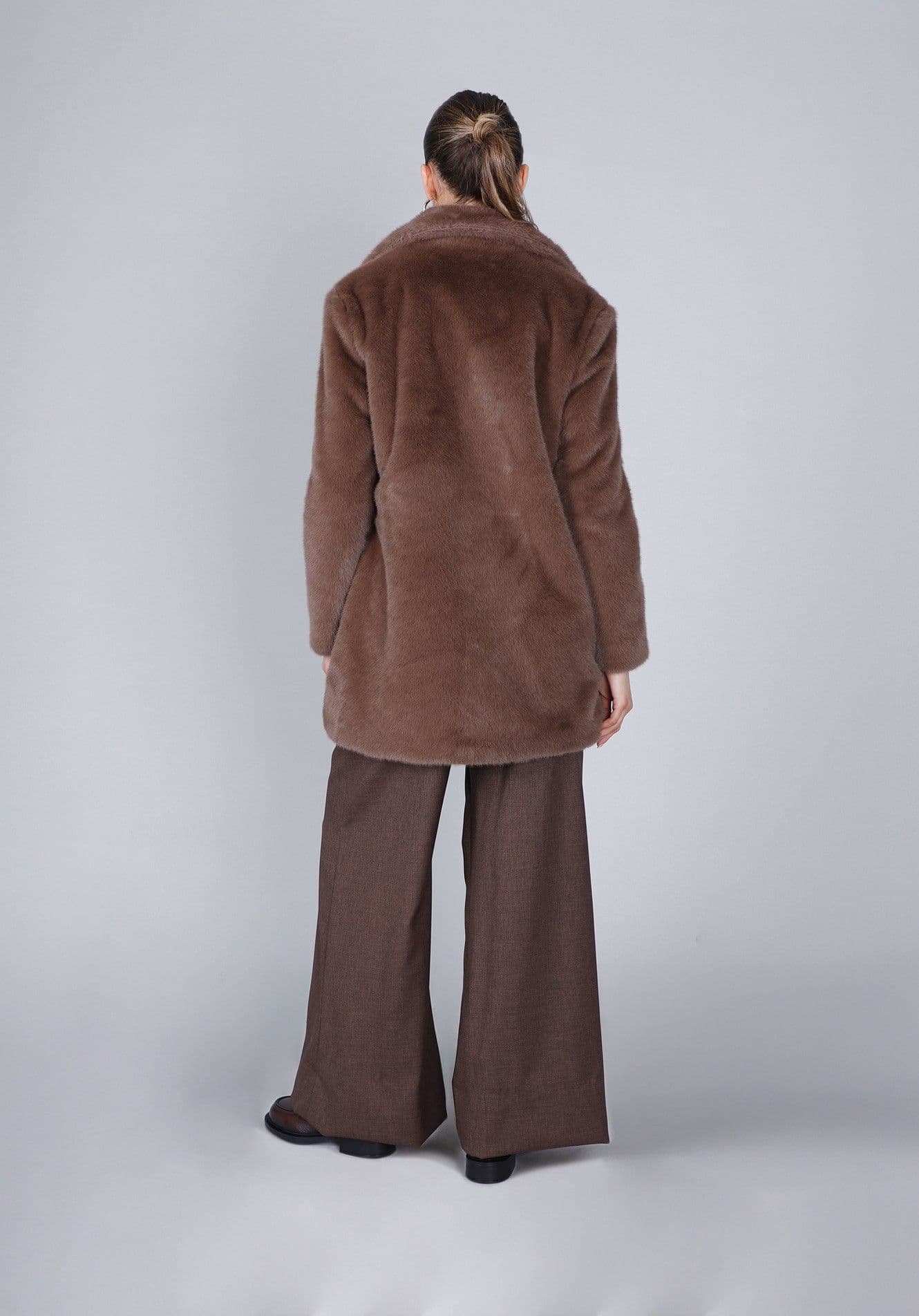 CAPPOTTO SIMILPELLICCIA in Cappotti 3A Moda Mare Sport - Bellaria Igea Marina, commercioVirtuoso.it