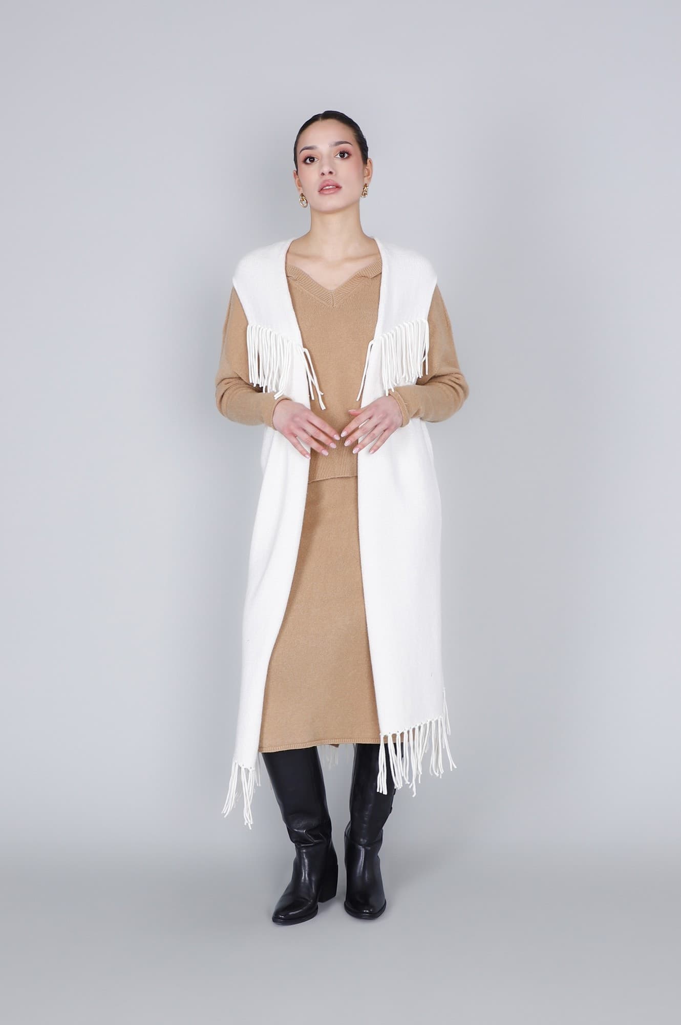 GILET OVERSIZE CON FRANGE in Gilet 3A Moda Mare Sport - Bellaria Igea Marina, commercioVirtuoso.it