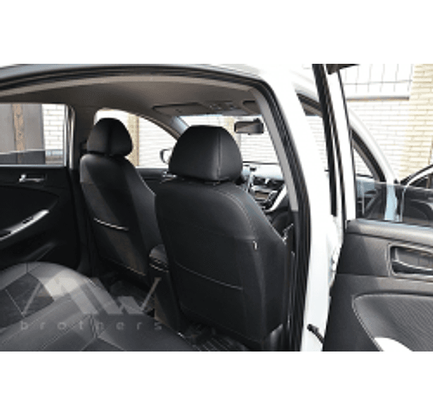 Coprisedili su misura per Hyundai Accent 4 (2011-2017), Berlina 3 volumi in Set per interni Autooggetti.it - Roma, commercioVirtuoso.it