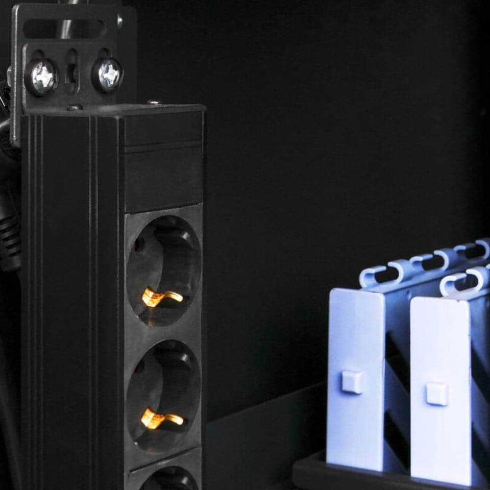 Kit Set 50 Viti 50 Dadi e 50 Rondelle per Montaggio Rack Nero