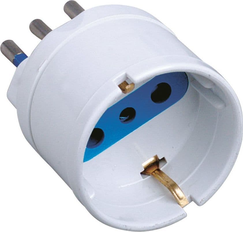 Adattatore spina 10A presa Schuko Bianco in Multiprese Scontolo.net - Potenza, commercioVirtuoso.it