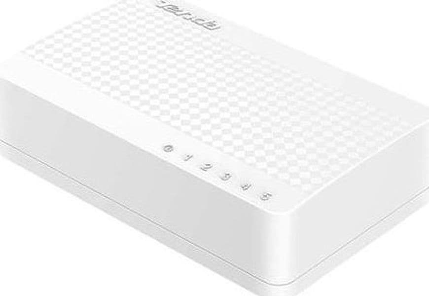 Switch Ethernet Desktop Compatto 5 Porte 10/100 Mbps Bianco in  Scontolo.net - Potenza, commercioVirtuoso.it