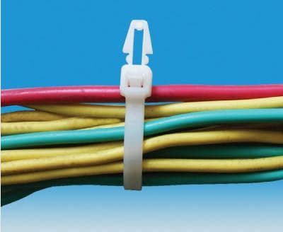 Fascette Fermacavi con Innesto Libero 200x4,8mm in Nylon 100pz Bianco in Stringicavi Scontolo.net - Potenza, commercioVirtuoso.it