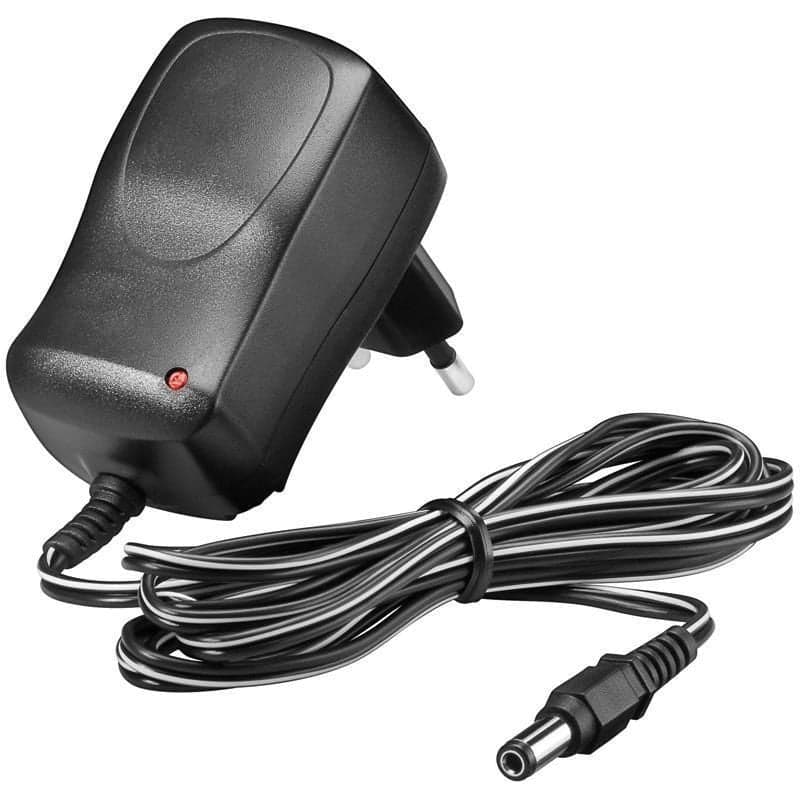 Alimentatore AC/DC 12V 600mA Plug 5.5 x 2.1mm Nero in Adattatori da viaggio Scontolo.net - Potenza, commercioVirtuoso.it