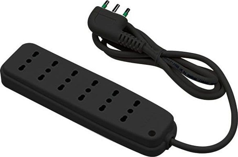Multipresa 6 Posti con Spina Italiana Angolata Nero