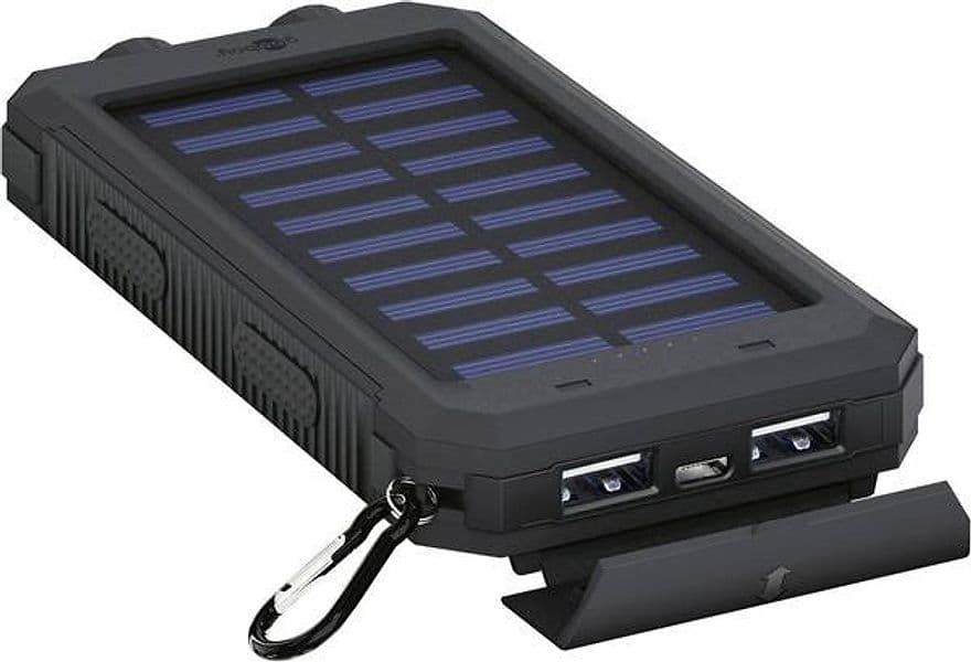 Powerbank Outdoor Energia Solare 8000 mAh con Torcia IP45 2xUSB Nero in Caricabatterie portatile Scontolo.net - Potenza, commercioVirtuoso.it