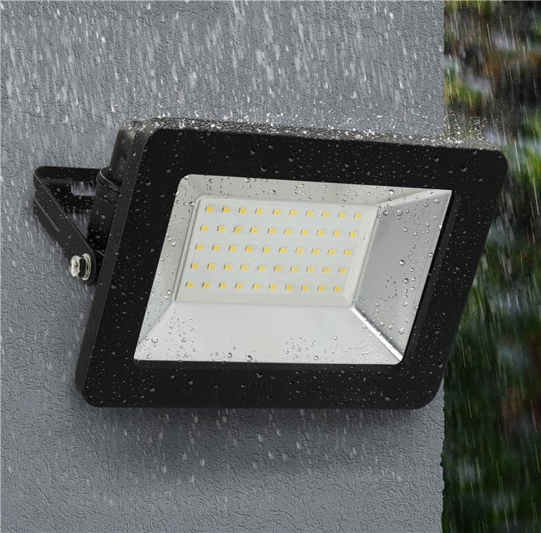 Faretto LED da Esterno IP65 30W Nero in Proiettori Scontolo.net - Potenza, commercioVirtuoso.it