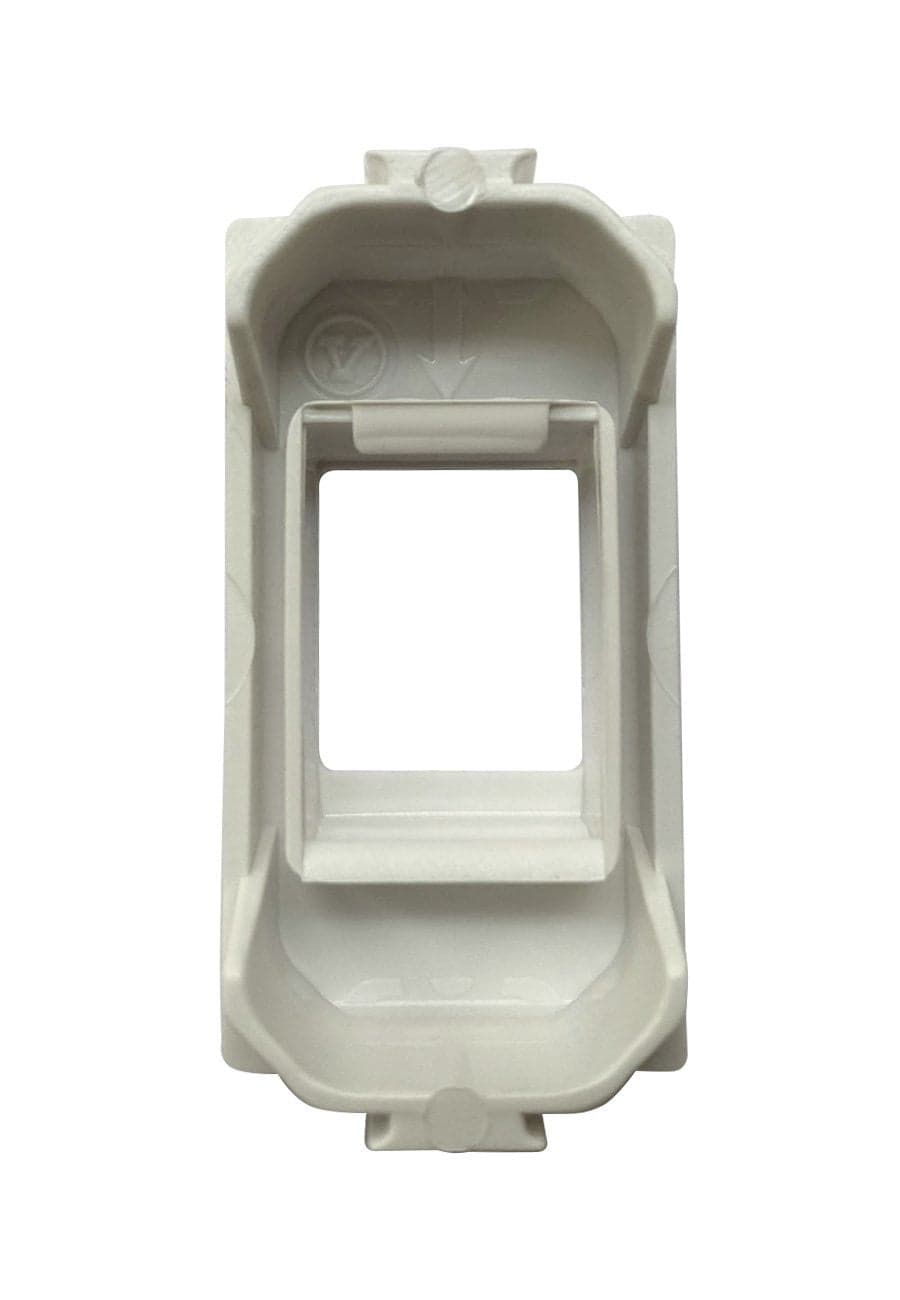 Adattatore Frutti RJ45 Ticino Matix Antibatterico Bianco in Prese a muro Scontolo.net - Potenza, commercioVirtuoso.it