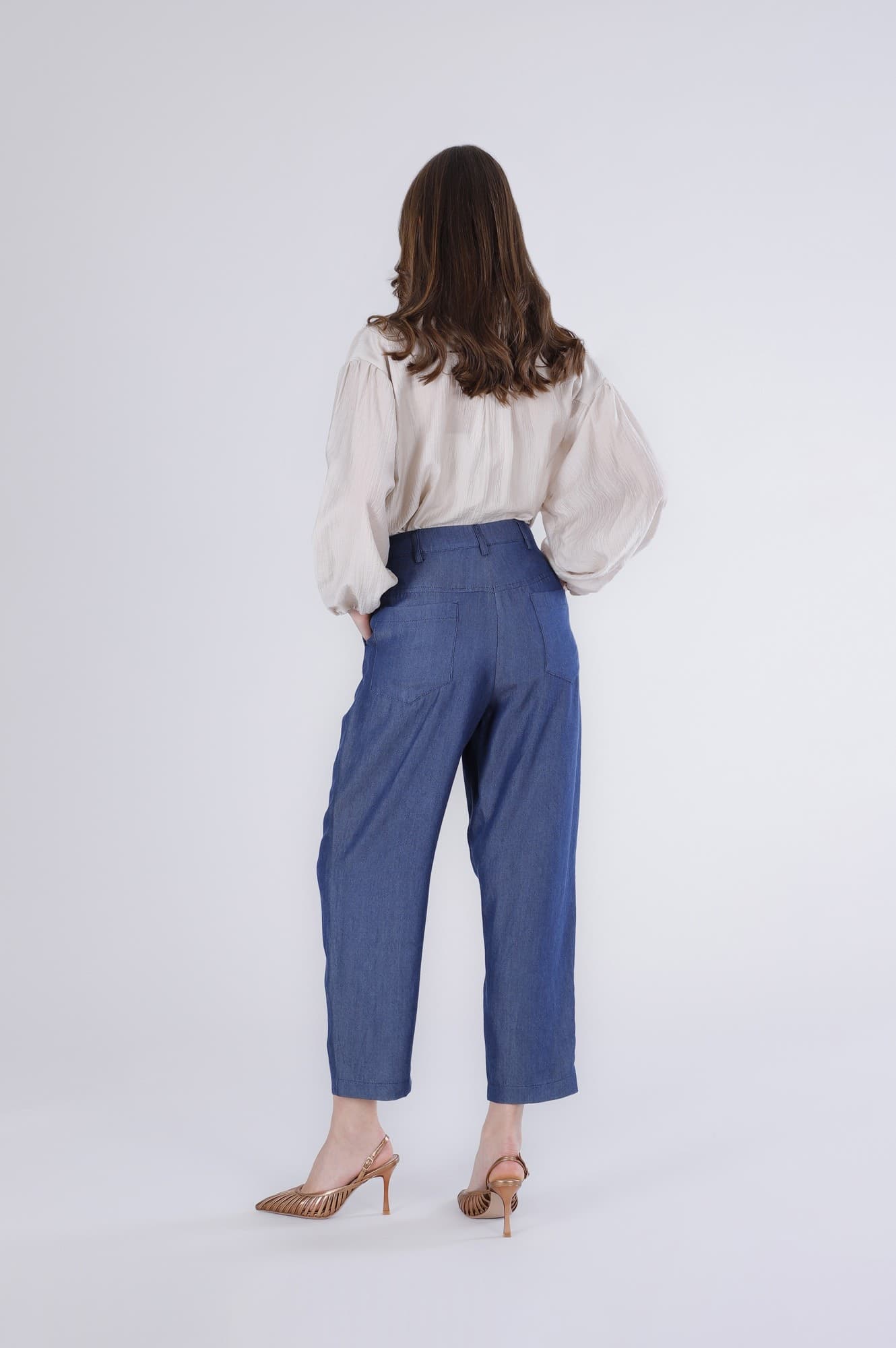 PANTALONE COCOON IN TENCEL DENIM in Pantaloni 3A Moda Mare Sport - Bellaria Igea Marina, commercioVirtuoso.it