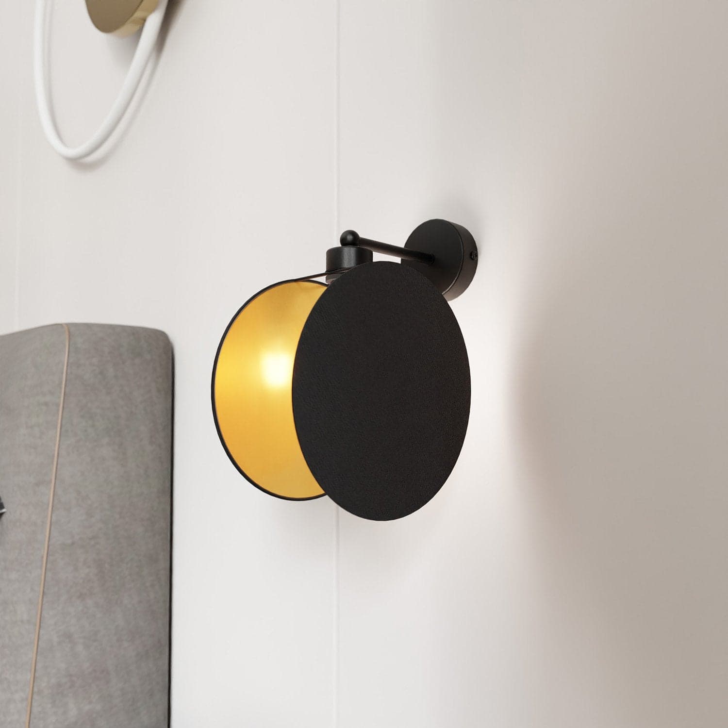 Applique 1 Luce Moderna Motif In Acciaio Nero E Oro in Applique LuceArt - Montecorvino Pugliano, commercioVirtuoso.it