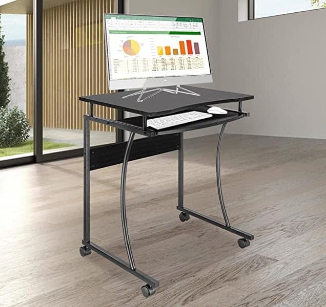 Scrivania Compatta con Ripiano Estraibile per Tastiera in Scrivanie Scontolo.net - Potenza, commercioVirtuoso.it
