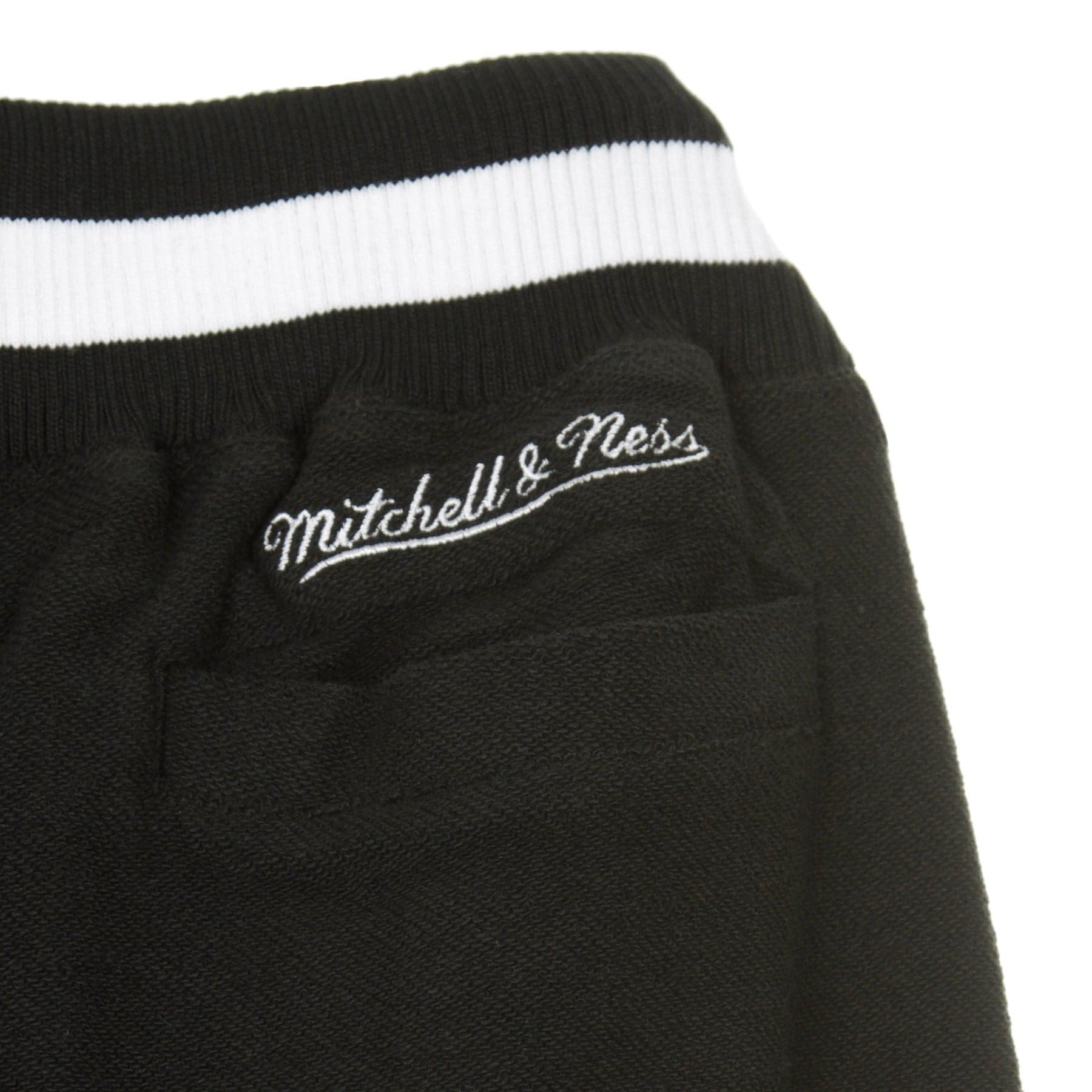 MITCHELL &amp; NESS Pantalone Tuta Leggero Uomo Nba Reversed Fleece Tearway Pant Loslak Original Team Colors da uomo in Pantaloni sportivi Drestige - Casamassima, commercioVirtuoso.it