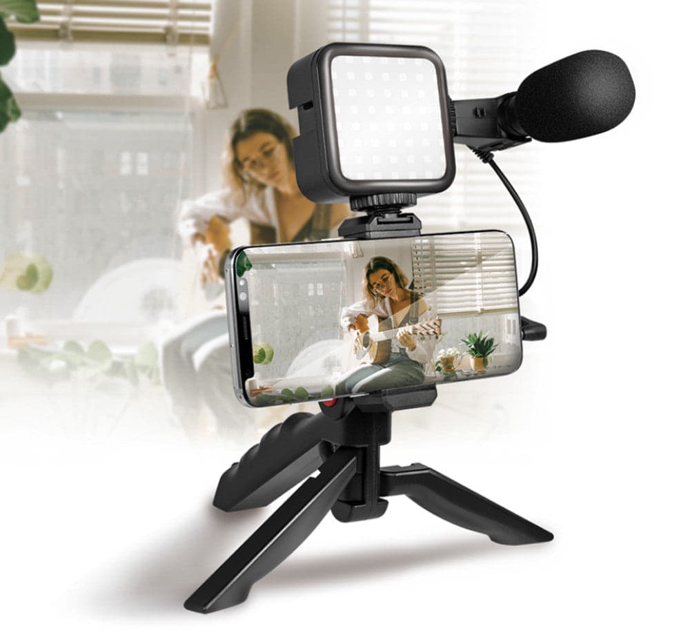 Kit Vlogger Treppiede per Smartphone 4,7''–7'' con Luce LED e Microfono Direzionale in Kit per foto e video Scontolo.net - Potenza, commercioVirtuoso.it