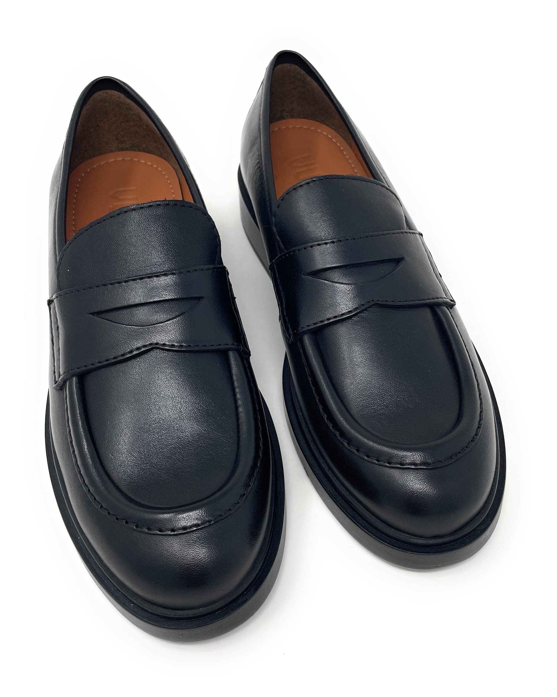 Vueva mocassini donna in pelle nero WS-503R03 in Loafer e mocassini Teresi Calzature - Marsala, commercioVirtuoso.it