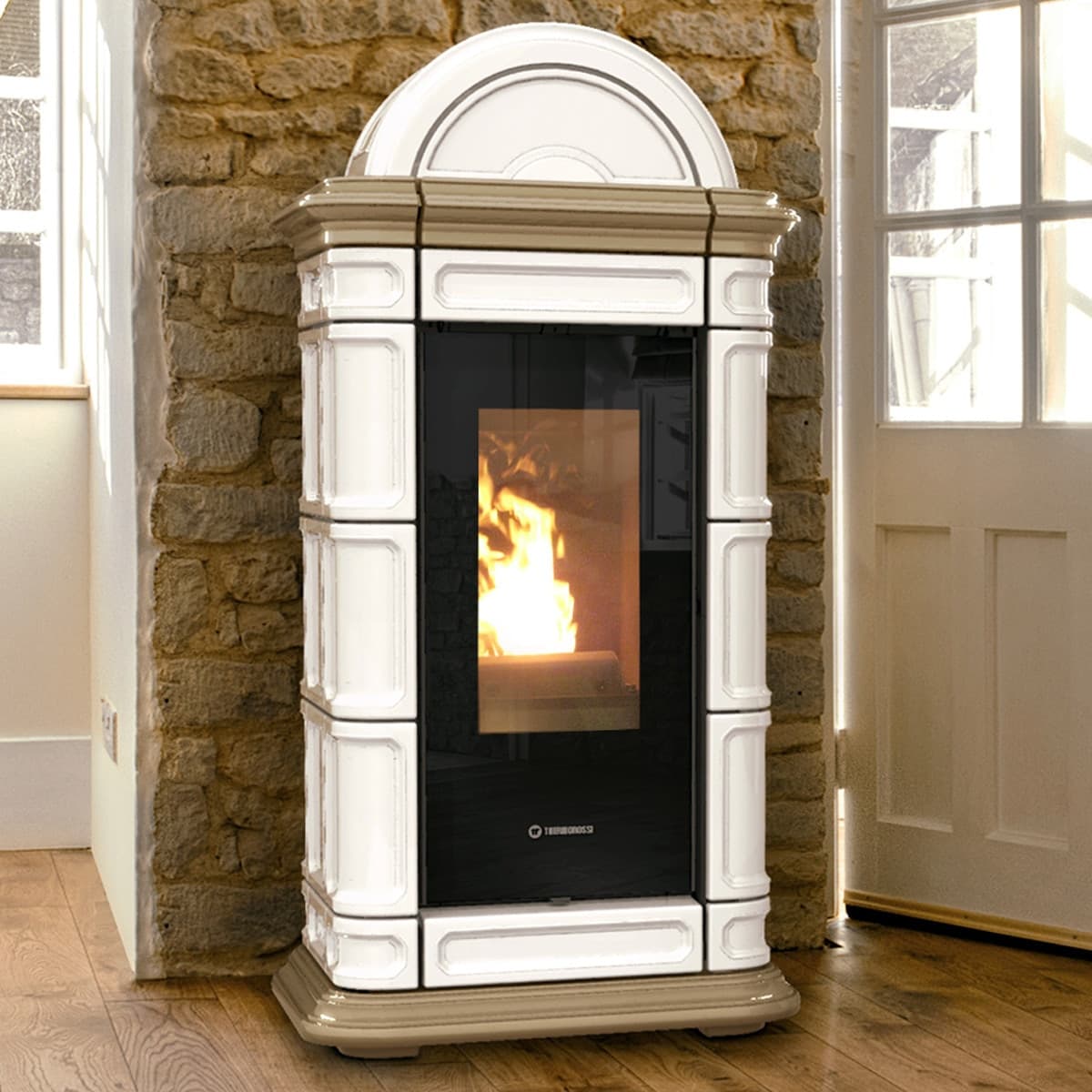 Thermorossi Termostufa a Pellet Lienz Plus 12 kW in Riscaldamenti da esterno Masterbrico - Longobardi, commercioVirtuoso.it