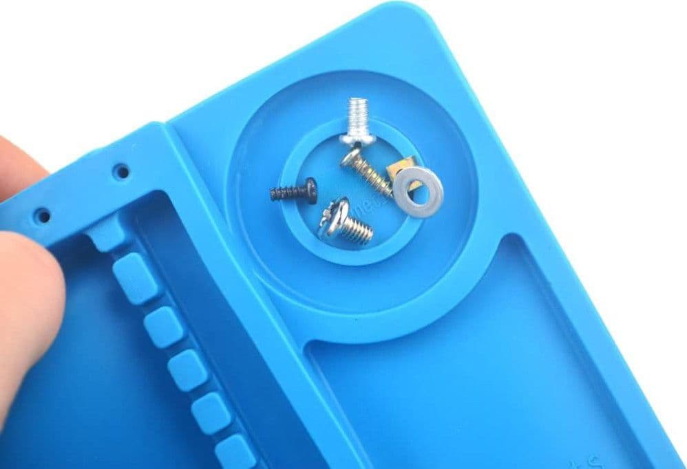 Tappeto da Saldatura e Riparazione Antistatico Antiscivolo Magnetico 45 x 30 cm in Silicone Blu in Stazioni di saldatura Scontolo.net - Potenza, commercioVirtuoso.it