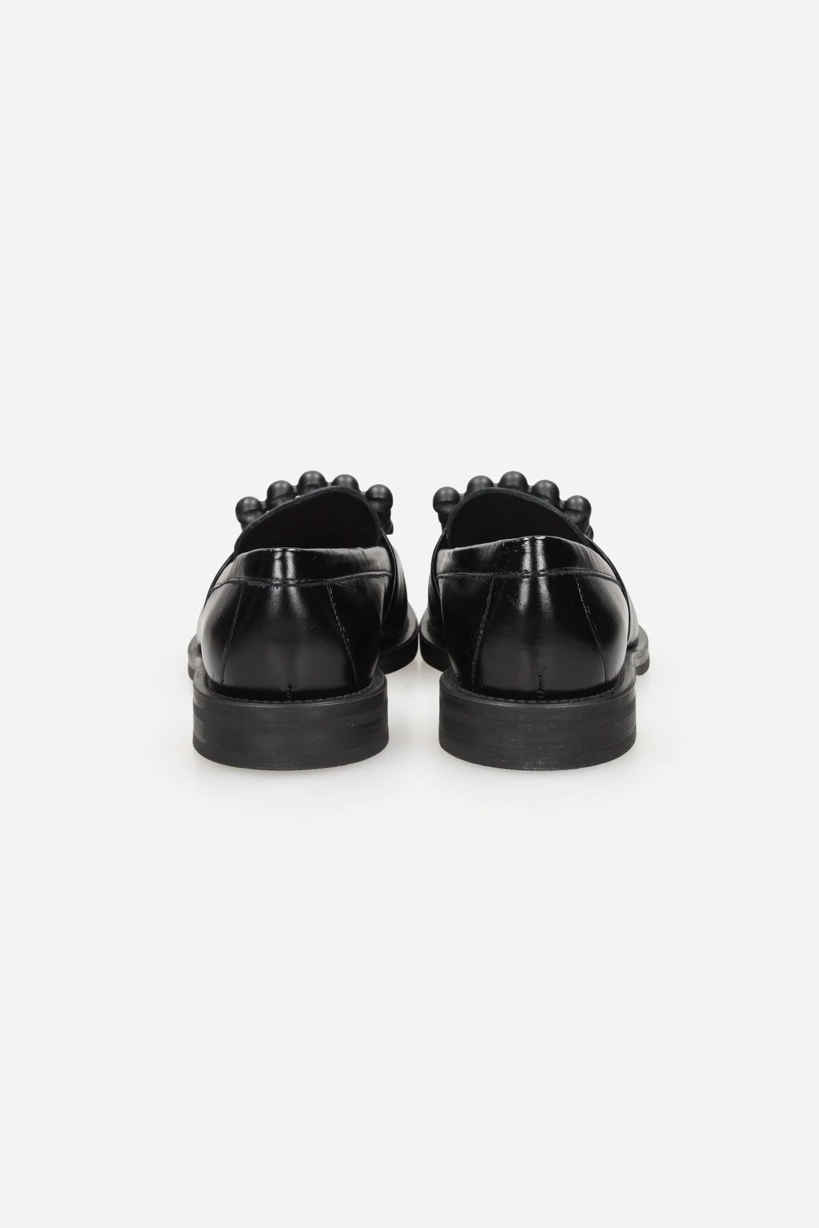Frau mocassini donna con fibbia in pelle nero 90Q3 in Loafer e mocassini Teresi Calzature - Marsala, commercioVirtuoso.it