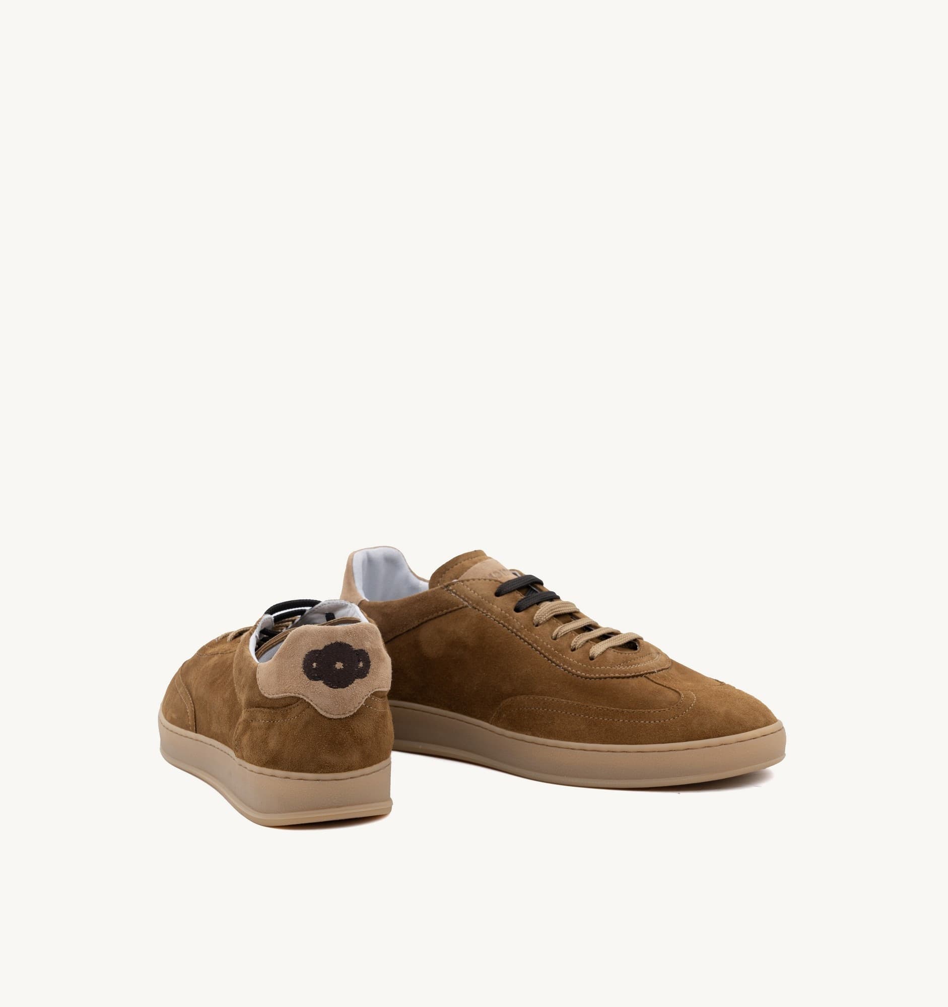 Soldini sneakers uomo Akira Amalfi scamosciata bale taffy 80000ASL2 in Scarpe stringate basse Teresi Calzature - Marsala, commercioVirtuoso.it