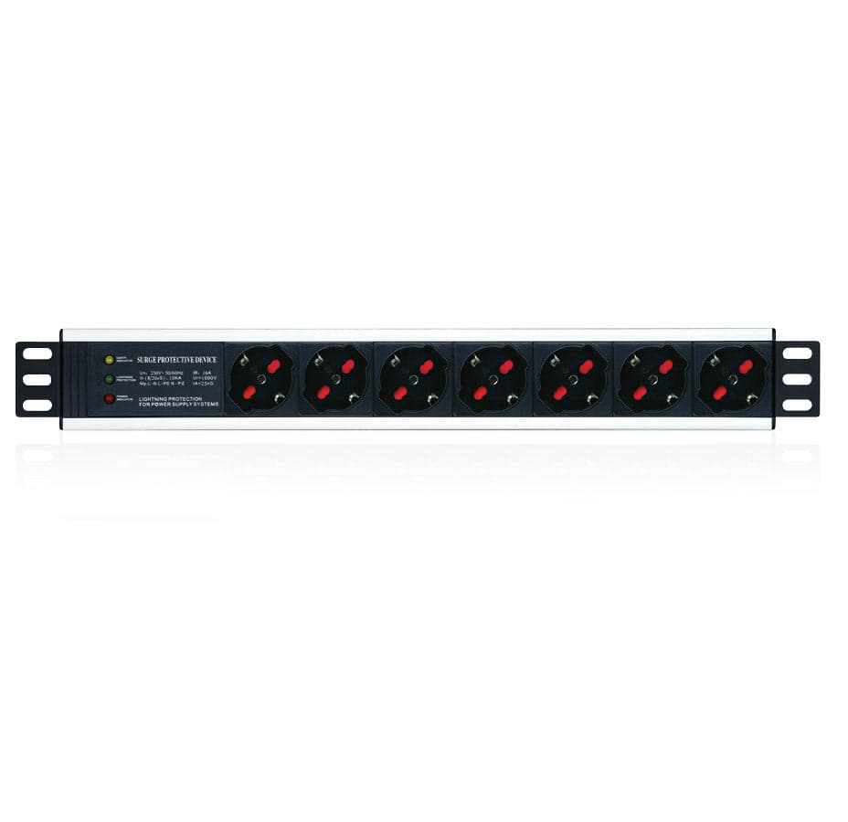 Multipresa 7 Posti da Rack 19'' con Protezione Spina Italiana 1,5U in Multiprese Scontolo.net - Potenza, commercioVirtuoso.it