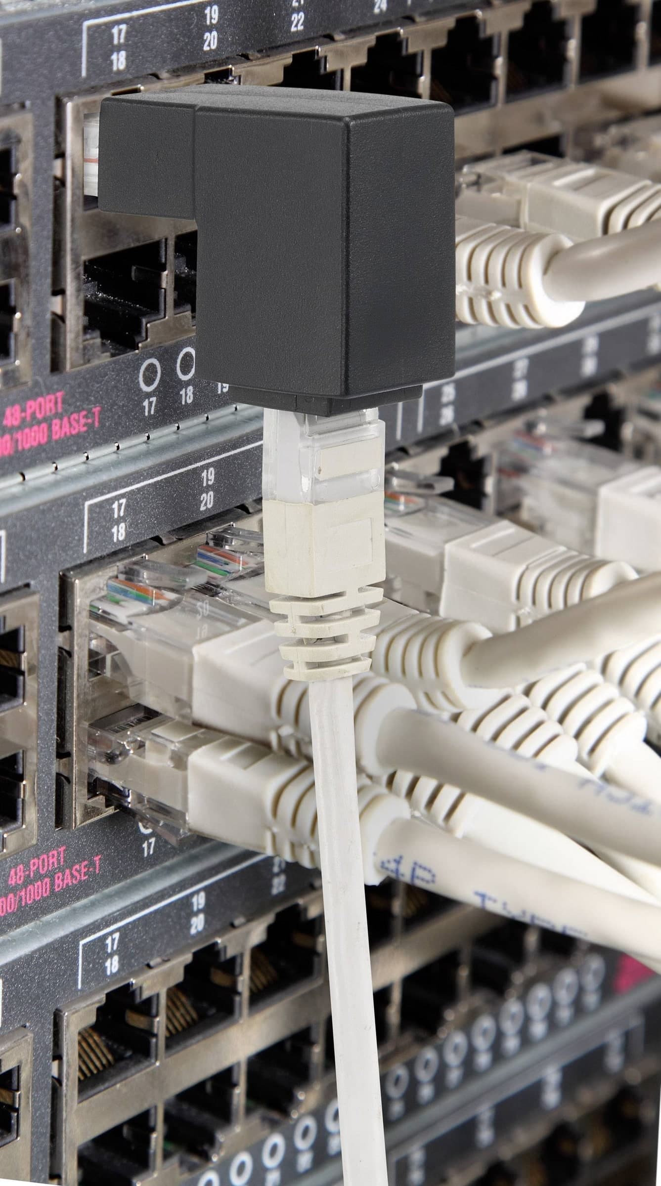 Adattatore RJ45 Maschio Femmina Cat.6 UTP Angolato verso il basso a 90&deg Nero in  Scontolo.net - Potenza, commercioVirtuoso.it