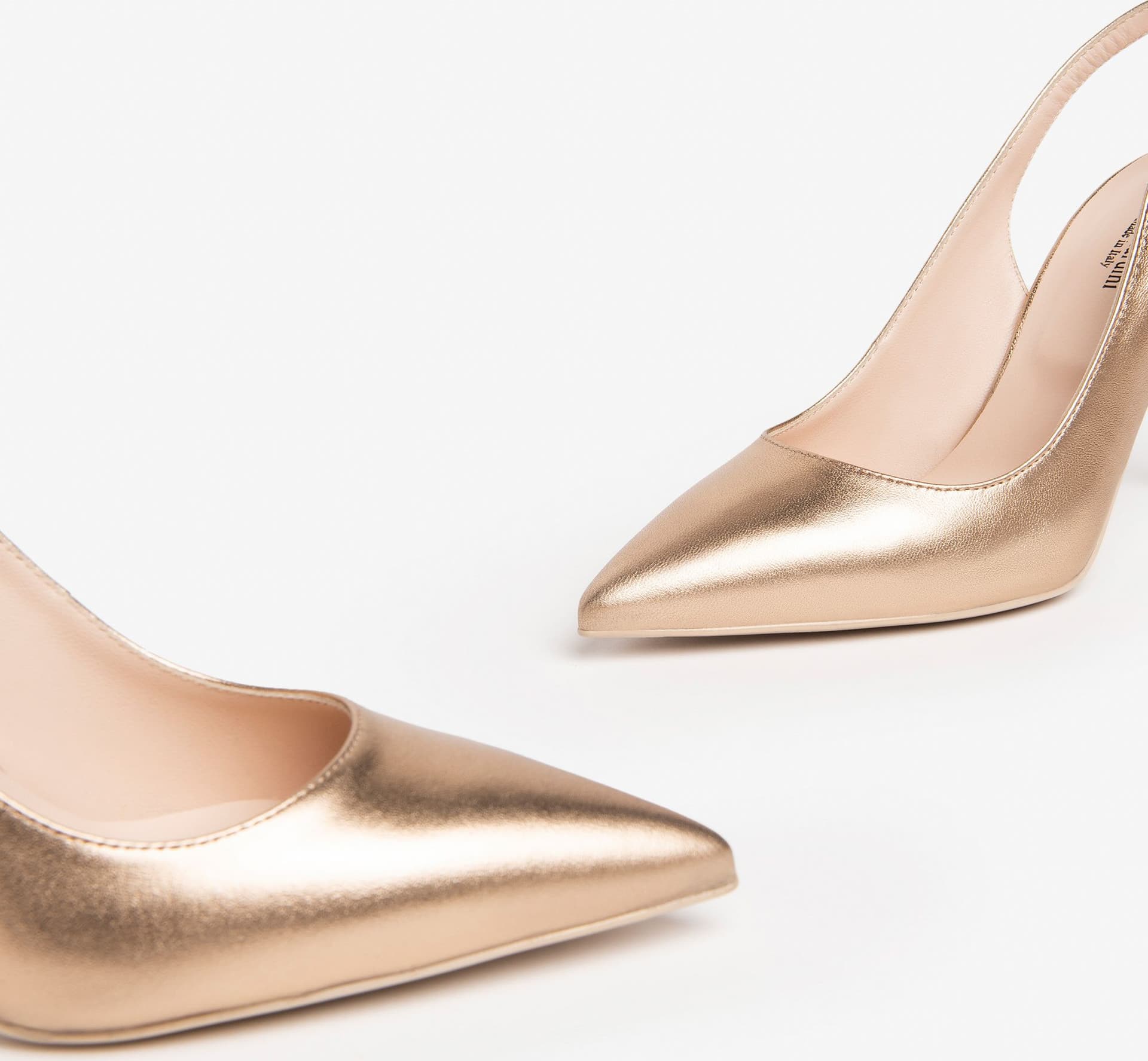 Nero Giardini slingback laminata col. sandalo E307041DE434 in prodotto Teresi Calzature - Marsala, commercioVirtuoso.it