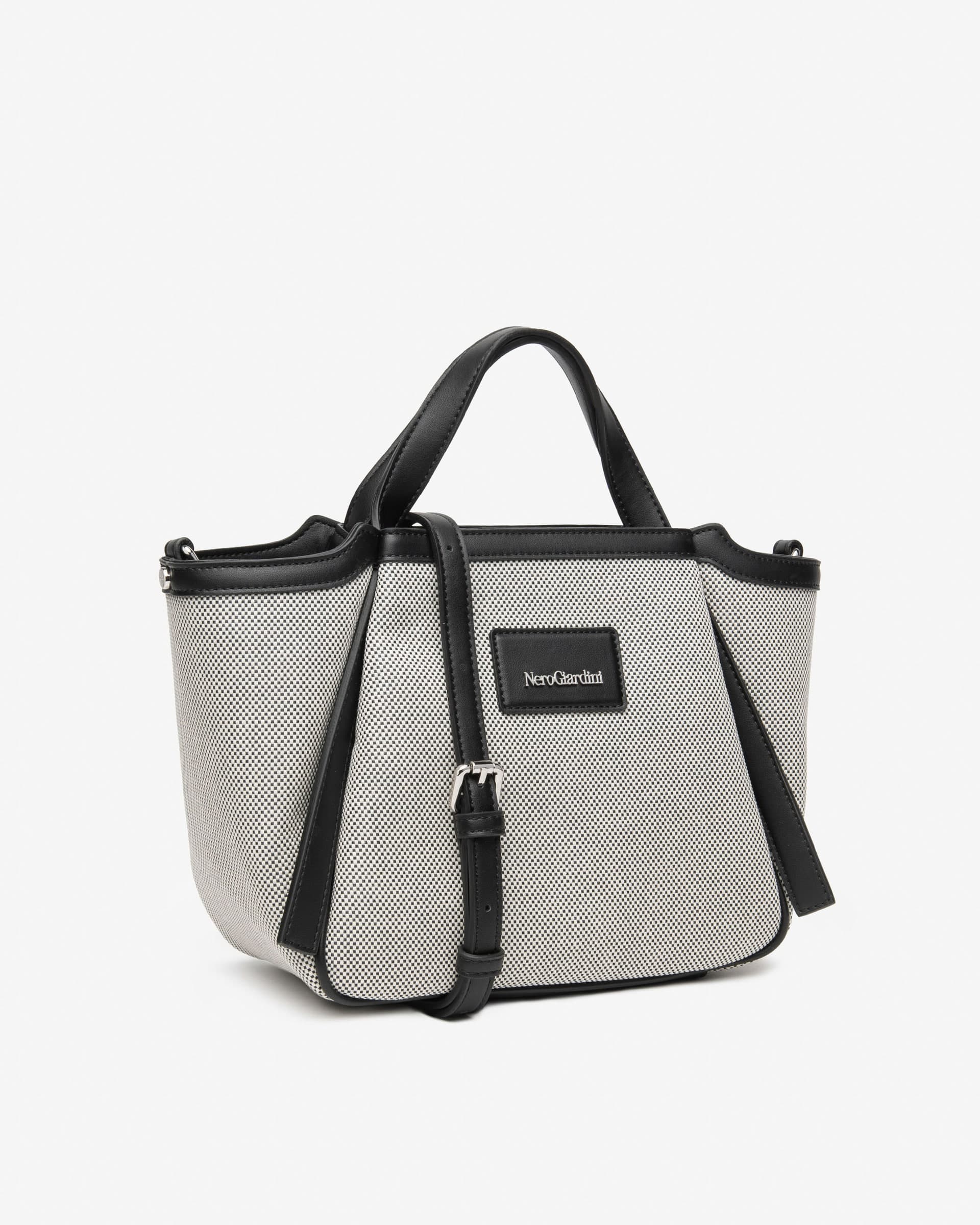 Nero Giardini borsa tote da donna in canvas nero bianco E644240D100 in prodotto Teresi Calzature - Marsala, commercioVirtuoso.it