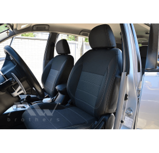 Coprisedili su misura per Mitsubishi Pajero Sport II (2008-2015), Comfort style in Set per interni Autooggetti.it - Roma, commercioVirtuoso.it