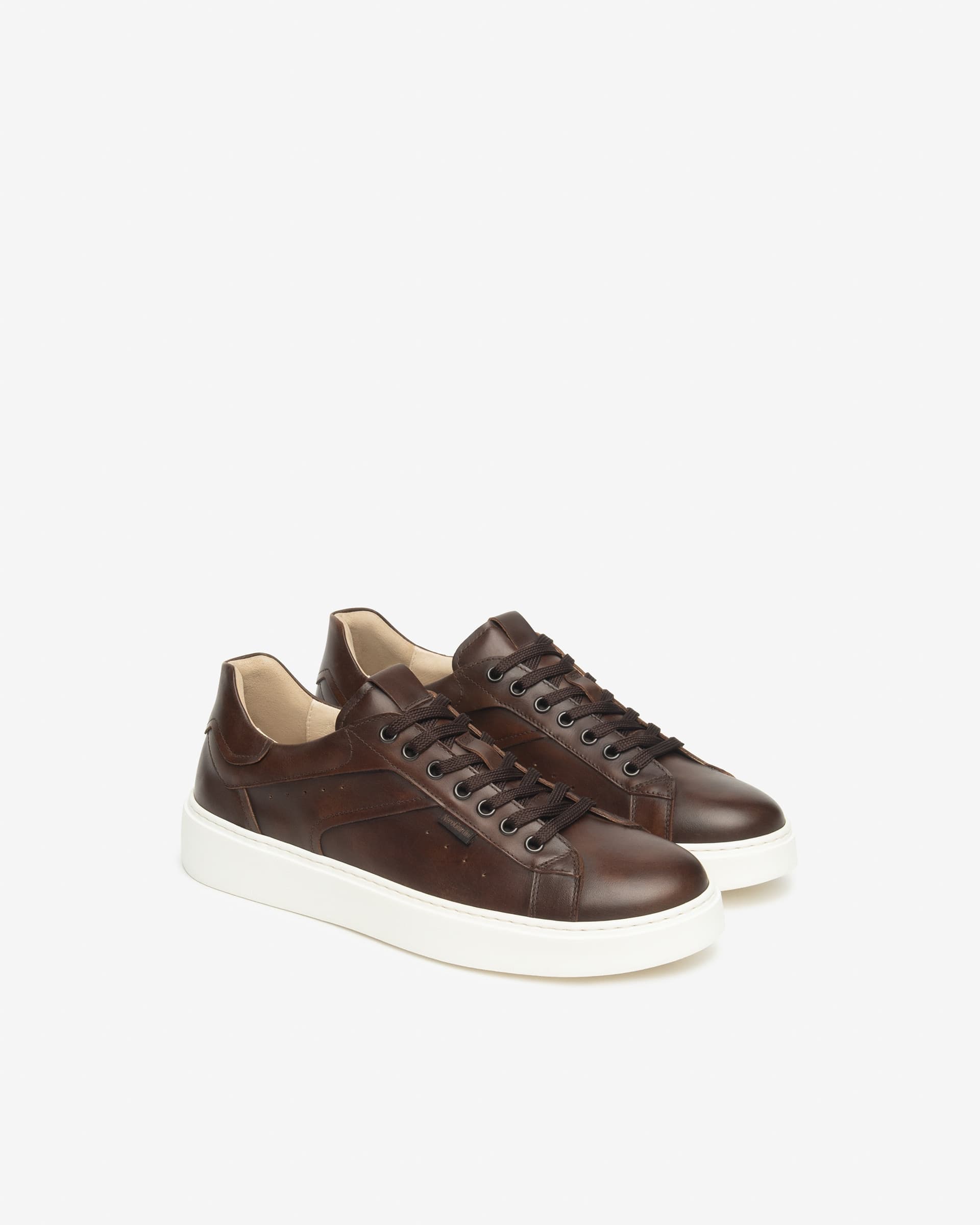 Nero Giardini sneakers uomo in pelle marone E601150U412 in prodotto Teresi Calzature - Marsala, commercioVirtuoso.it