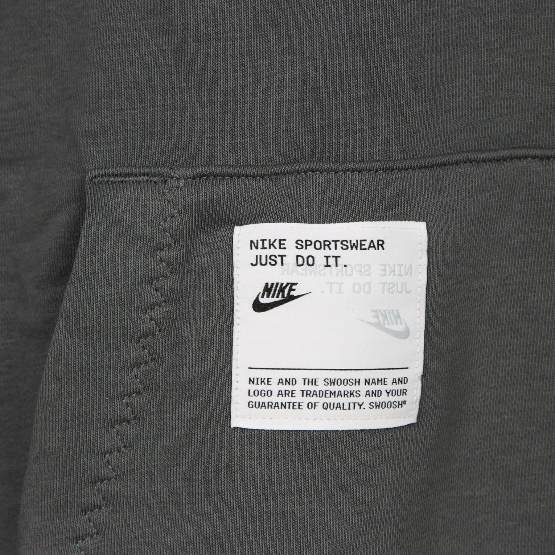 Nike Felpa Leggera Cappuccio Uomo Sportswear Cj Hoodie Iron Grey/black da uomo in Felpe con cappuccio Drestige - Casamassima, commercioVirtuoso.it