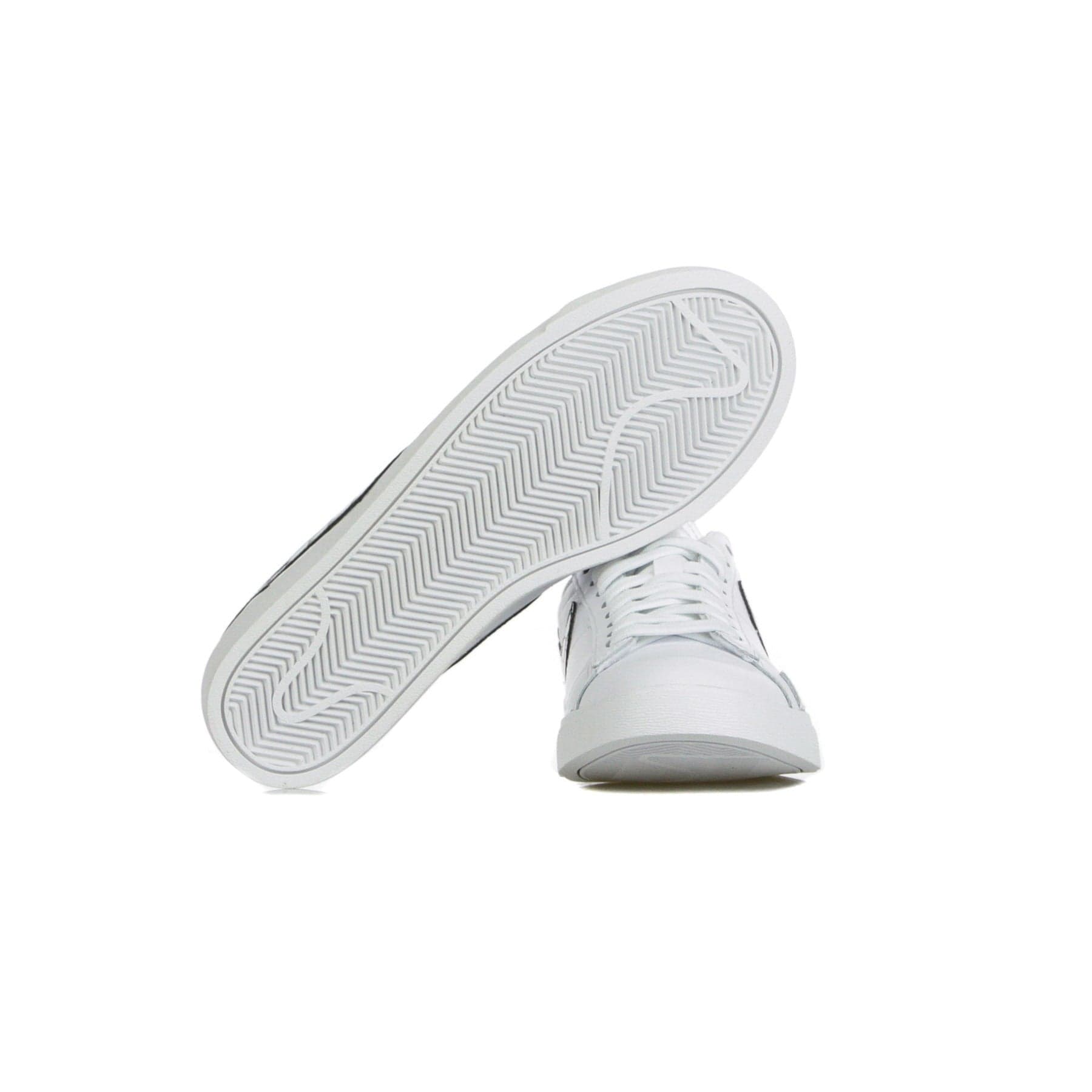 Nike Scarpa Bassa Donna W Blazer Low White/black da donna in Sneaker casual Drestige - Casamassima, commercioVirtuoso.it