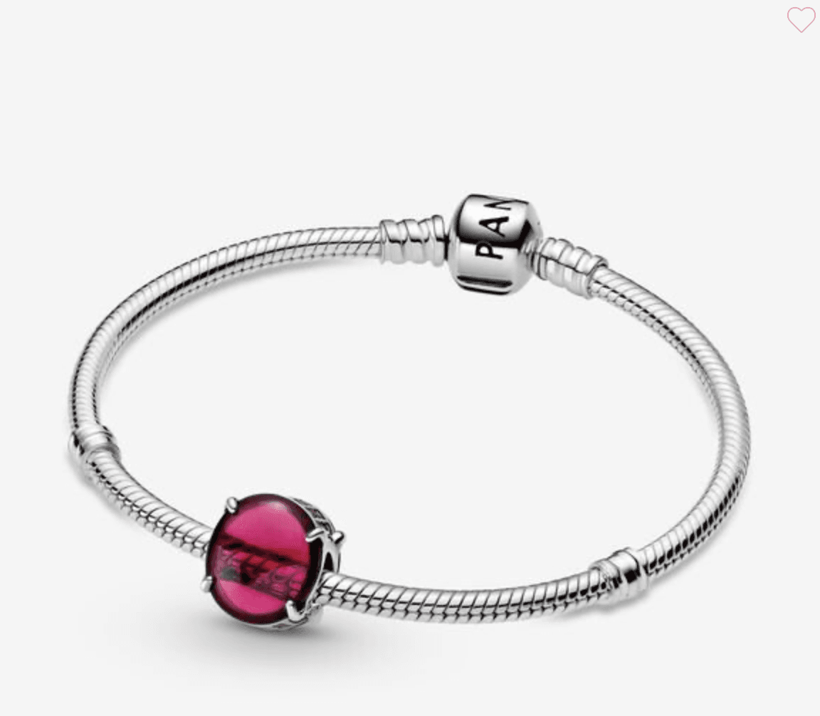 Pandora -Charm con pietra cabochon ovale fucsia